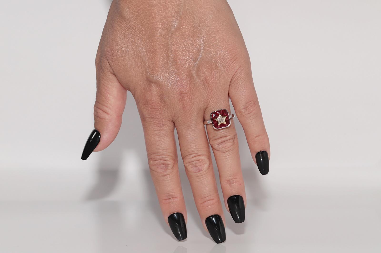 New Made 18k Gold Natural Star Cut Diamond And Baguette Cut Ruby Decorated Ring For Sale 10