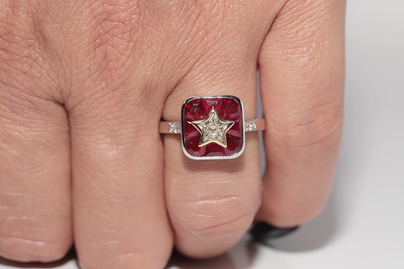 New Made 18k Gold Natural Star Cut Diamond And Baguette Cut Ruby Decorated Ring For Sale 12
