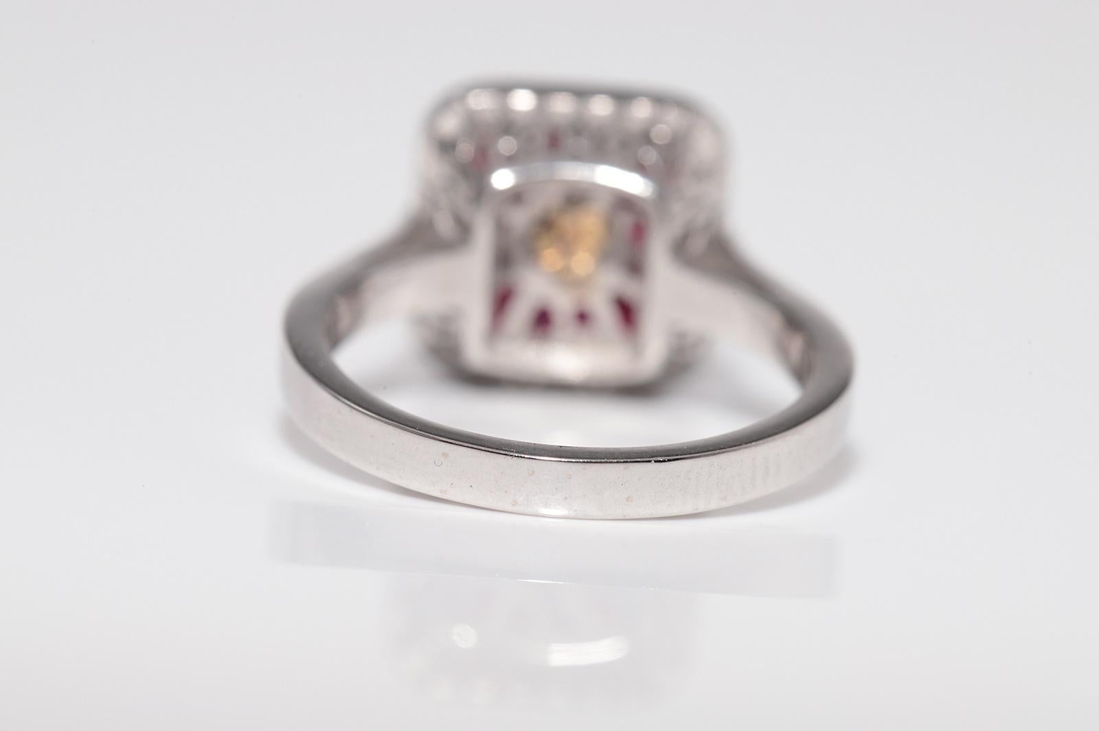 New Made 18k Gold Natural Star Cut Diamond And Baguette Cut Ruby Decorated Ring For Sale 4