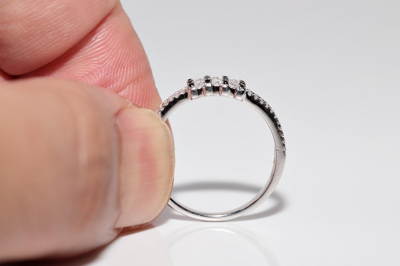 New Made 18k Gold Natural White And Black Diamond Band Ring For Sale 5