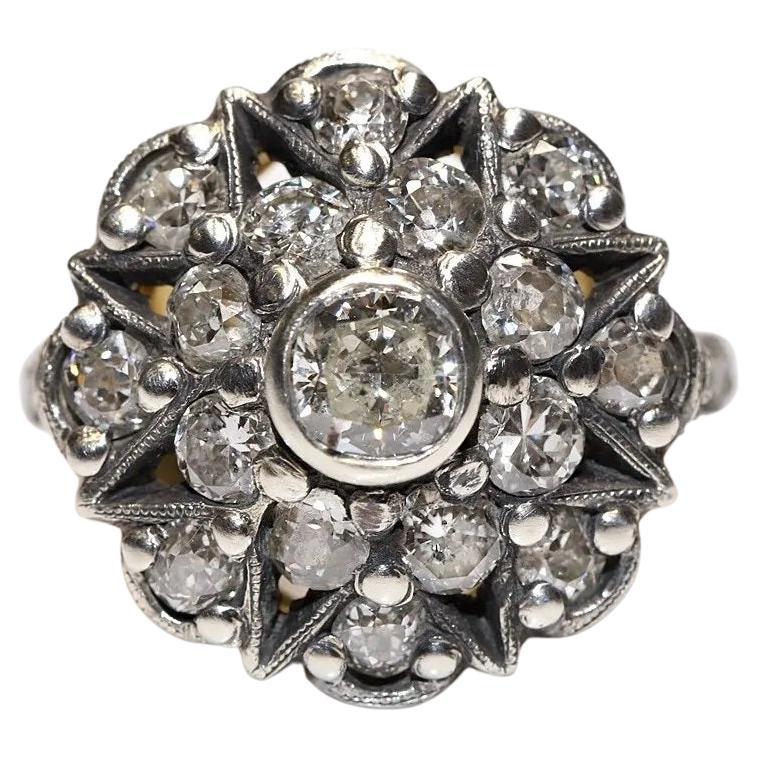 Neuer handgefertigter 18 Karat Gold Top Silber handgefertigter natürlicher Diamant-Dekorierter Ring im Angebot
