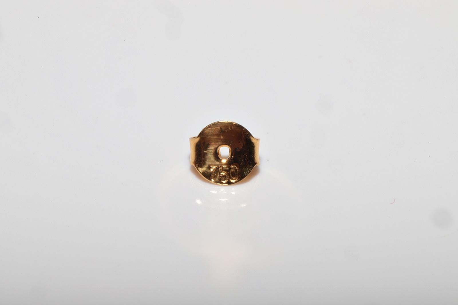 New Made 18k Gold Top Silver Natural Diamond and Caliber Ruby Decorated Earring en vente 2