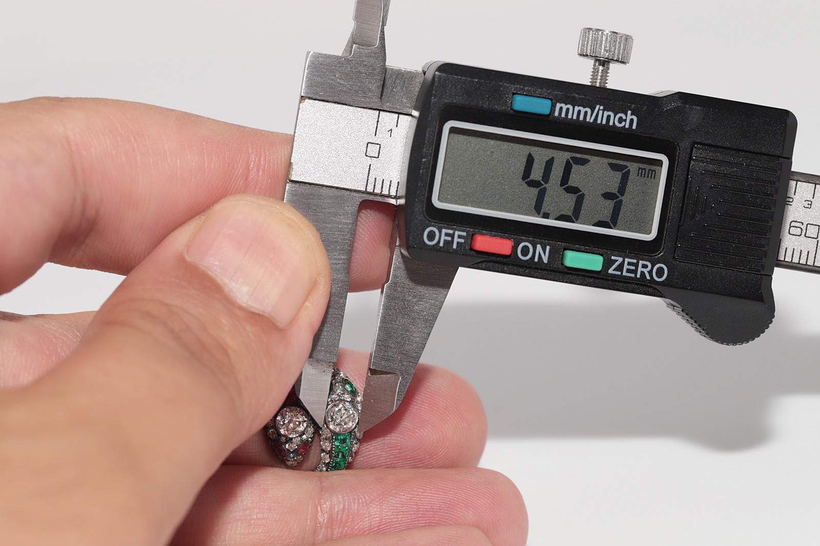 New Made 18k Gold Top Silver Natural Old Cut Diamond And Emerald Ruby Snake Ring en vente 6