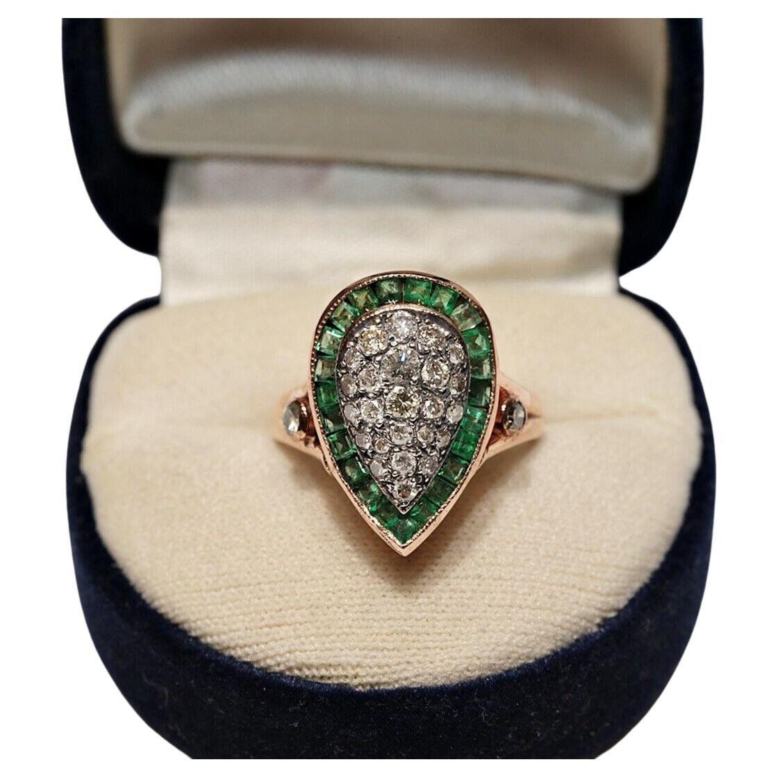 New Made 8k gold Natural Diamond And Caliber Emerald Decorated Ring  For Sale