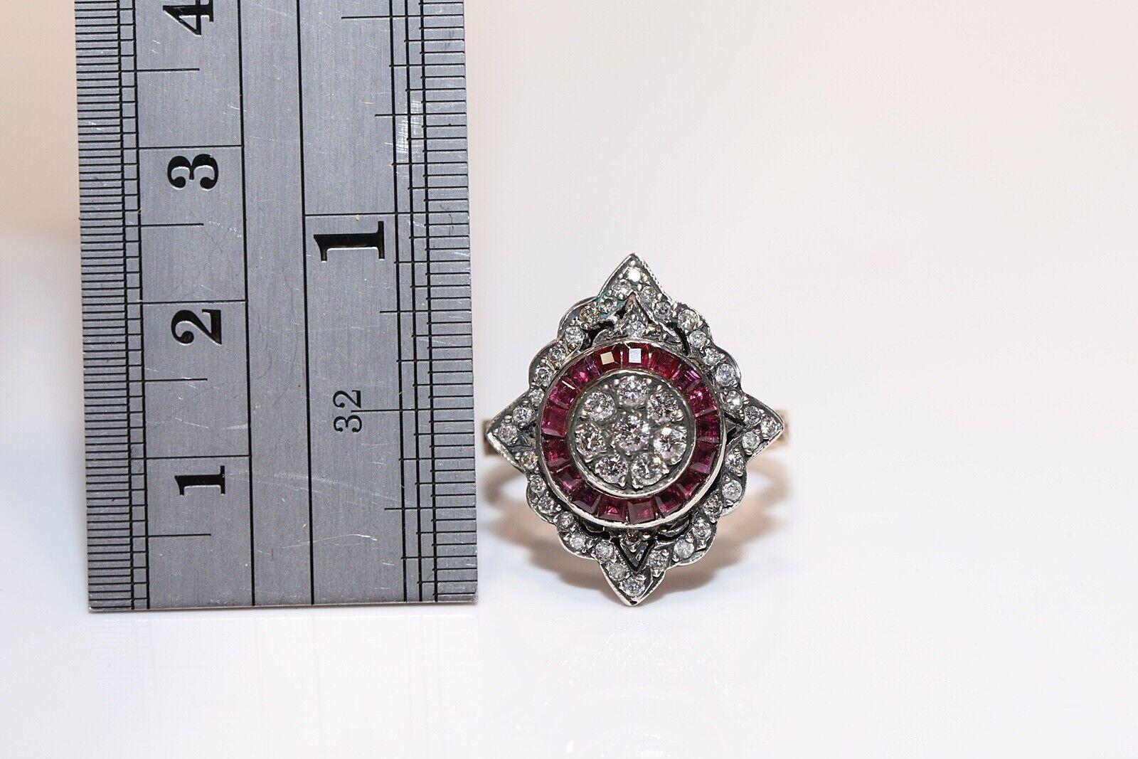 Taille brillant Bague navette en or 8 carats, diamant naturel et rubis calibré, neuve en vente