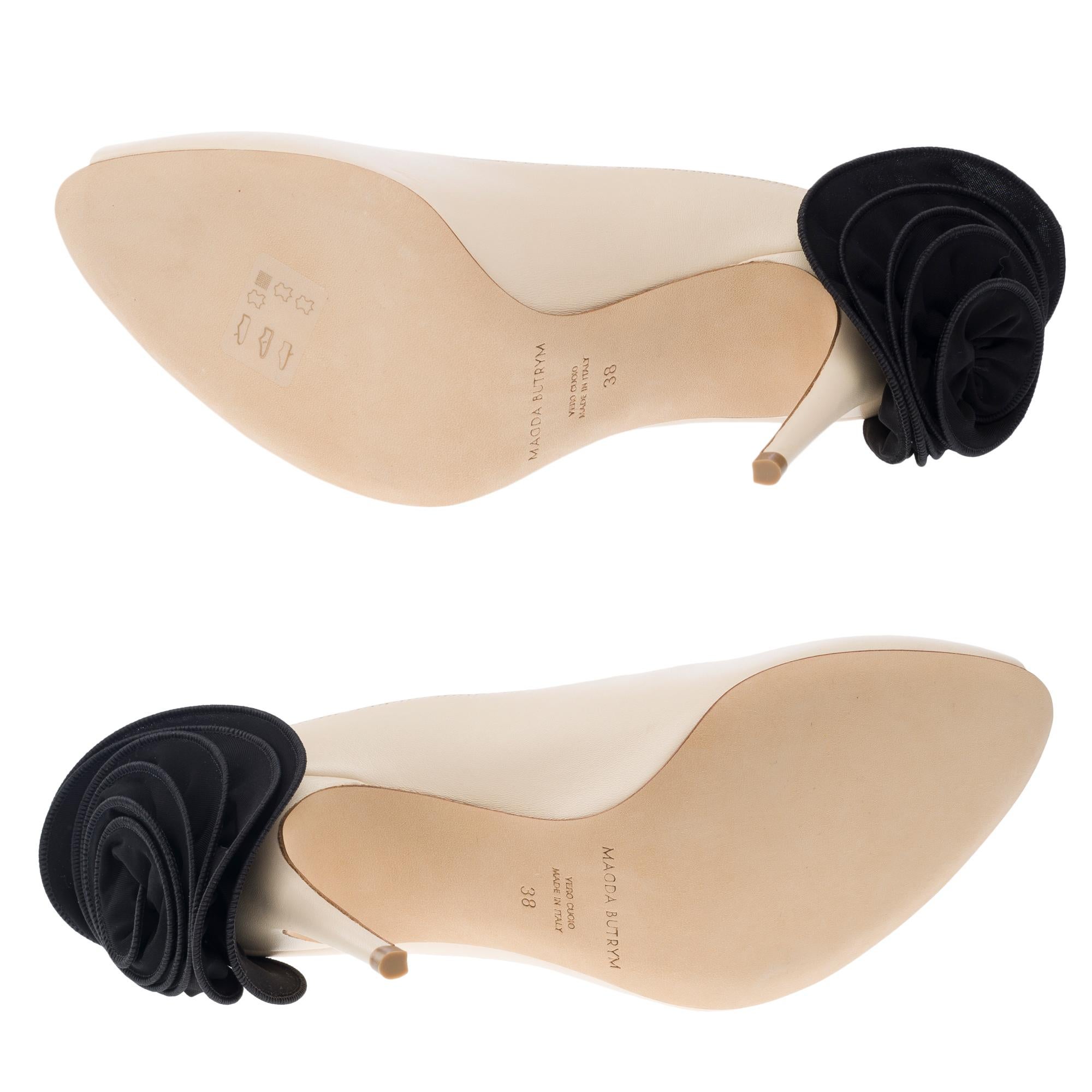 New Magda Butrym Peep Toe Mules in Cream leather , Size 38 For Sale 5