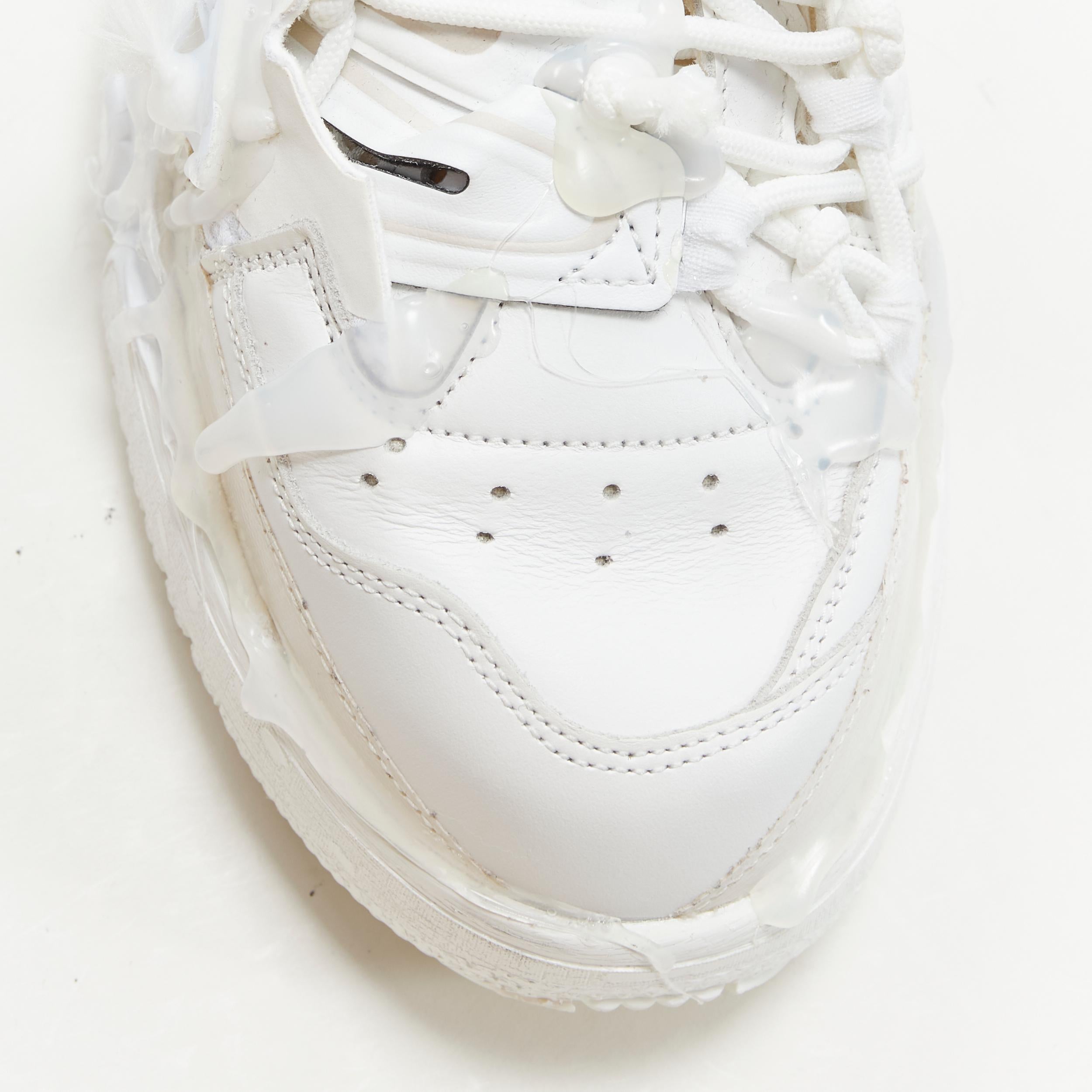 new MAISON MARGIELA Fusion white deconstructed glue covered low top sneaker EU39 In New Condition In Hong Kong, NT