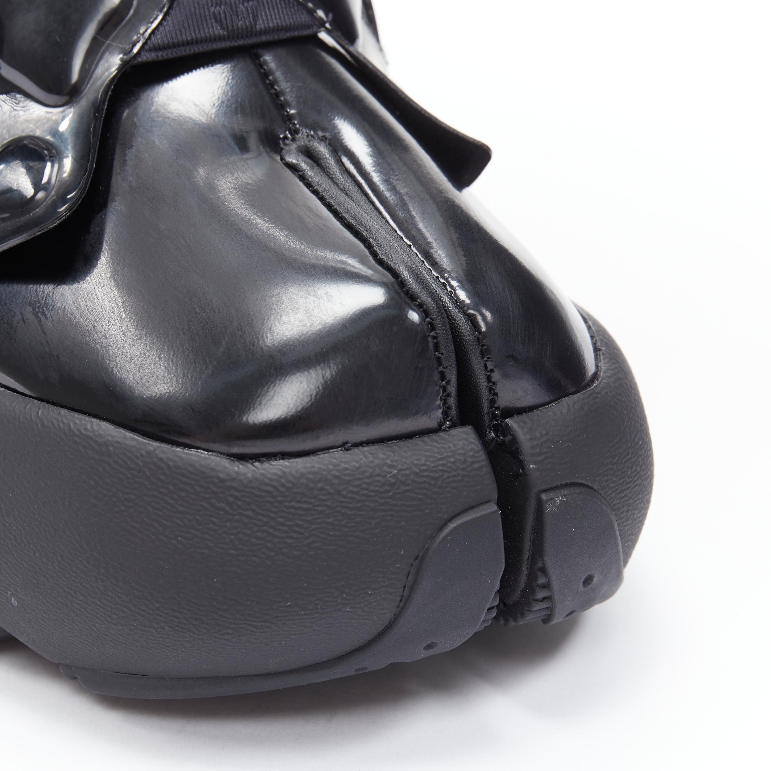 Women's new MAISON MARGIELA REEBOK 2020 Runway Tabi Instapump black sneaker boot EU37
