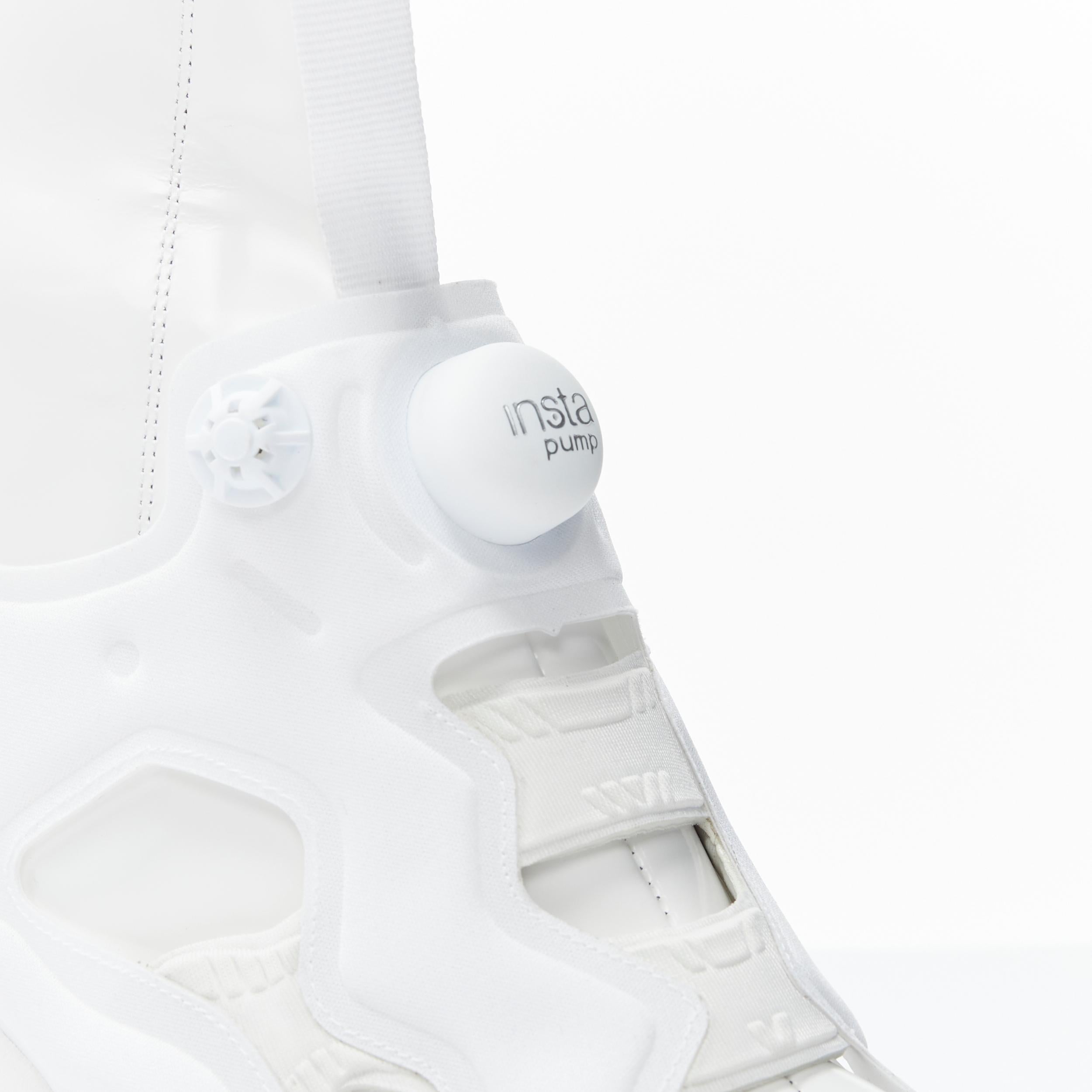 new MAISON MARGIELA REEBOK 2020 Runway Tabi Instapump white heel sneaker  EU36 In New Condition In Hong Kong, NT