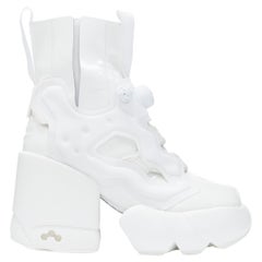 Used new MAISON MARGIELA REEBOK 2020 Runway Tabi Instapump white sneaker boot EU38