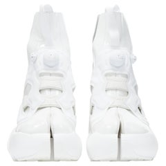 Used new MAISON MARGIELA REEBOK 2020 Runway Tabi Instapump white sneaker boot EU38