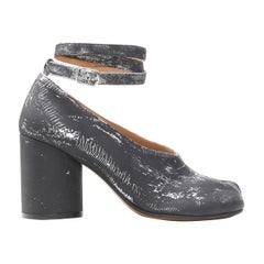 new MAISON MARGIELA Tabi split camel toe black silver paint ankle pump EU37.5