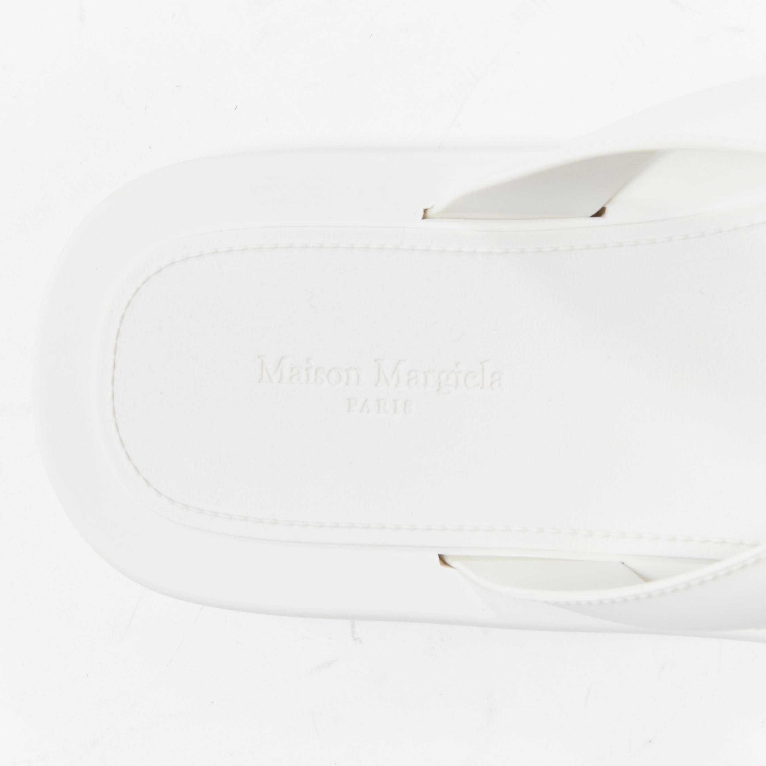 new MAISON MARGIELA Tabi white topstitch rubber flip flop thongs sandals EU39 For Sale 5