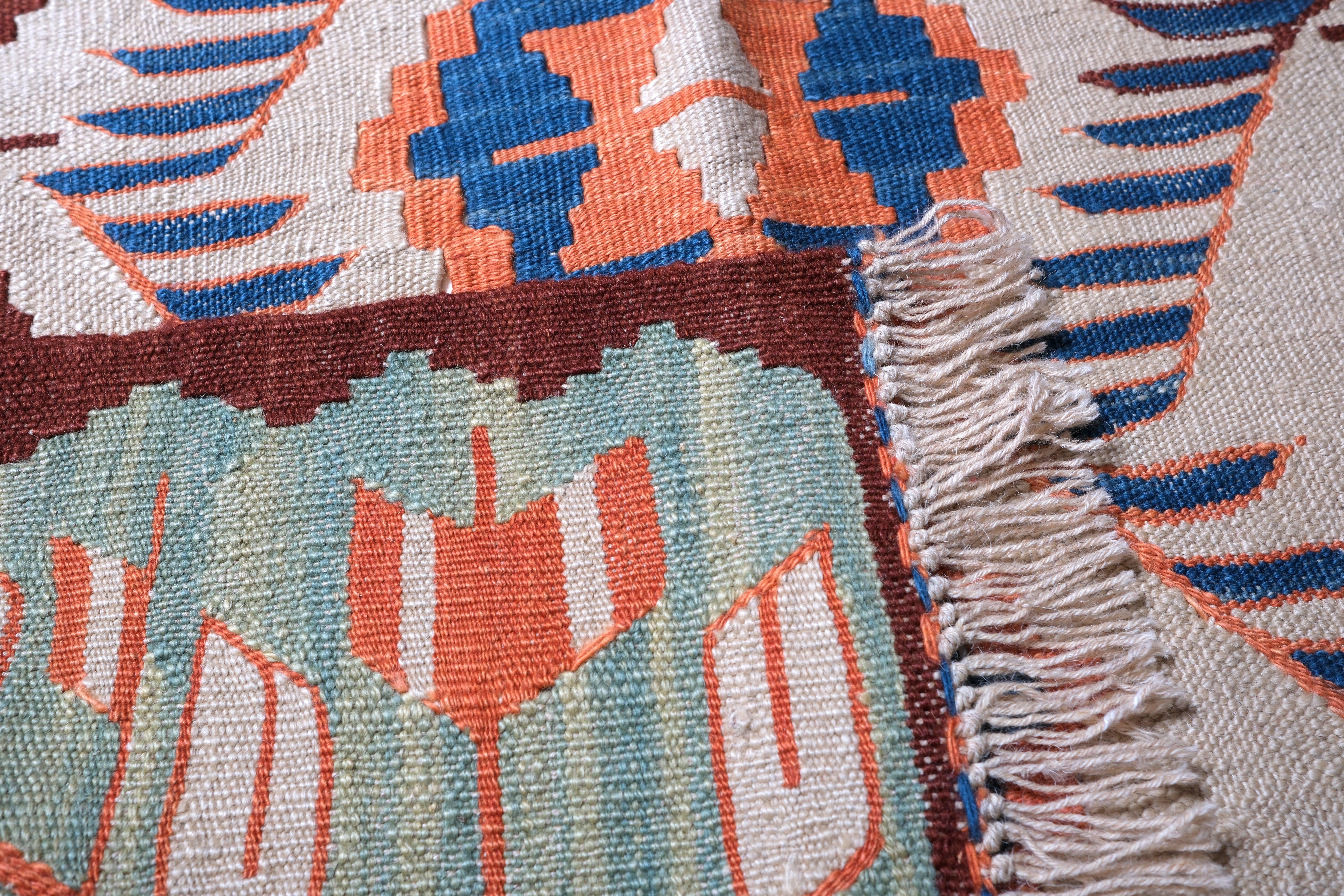Tissé à la main Nouveau tapis Kilim moderne d'Anatolie occidentale tissé à la main Manisa en vente