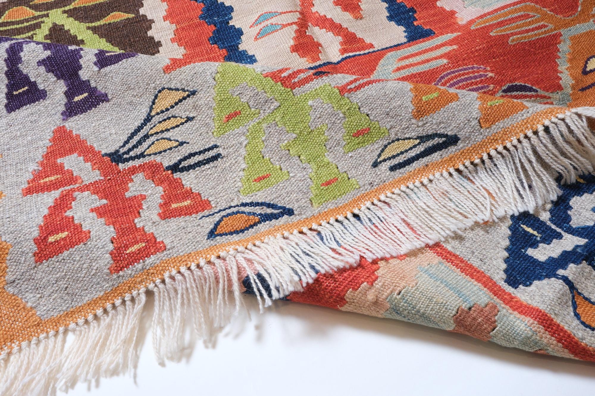 New Manisa Fine Handwoven Modern Kilim West Anatolian Rug Turkish Wool Carpet Siglo XXI y contemporáneo en venta