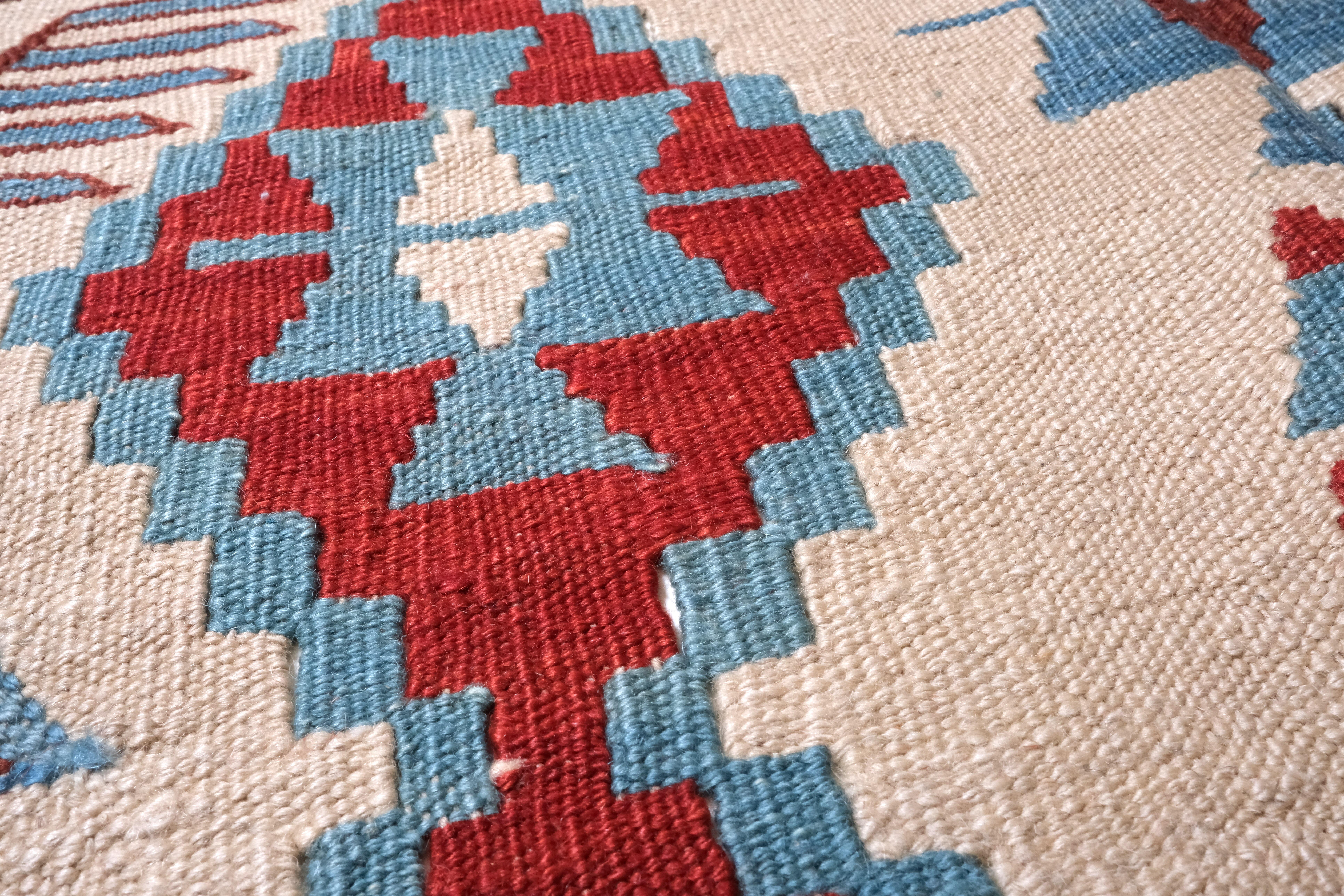 New Manisa Fine Handwoven Modern Kilim West Anatolian Rug Turkish Wool Carpet For Sale 2