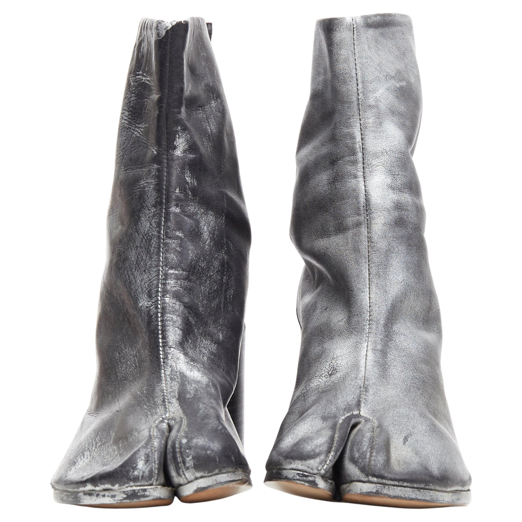 Tabi Boots - 3 For Sale on 1stDibs