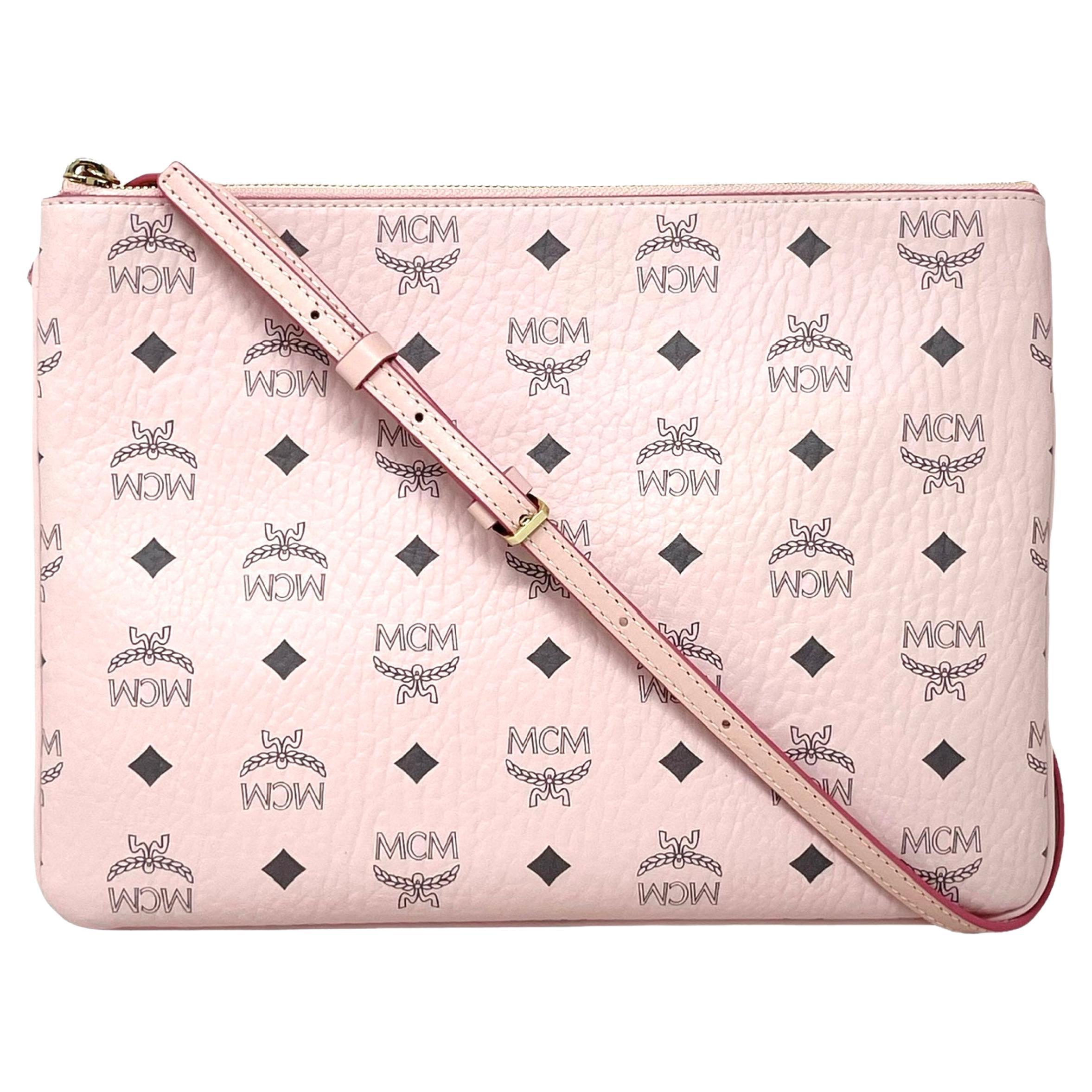 NEU MCM Rosa Visetos Monogramm Logo Leder Umhängetasche im Angebot