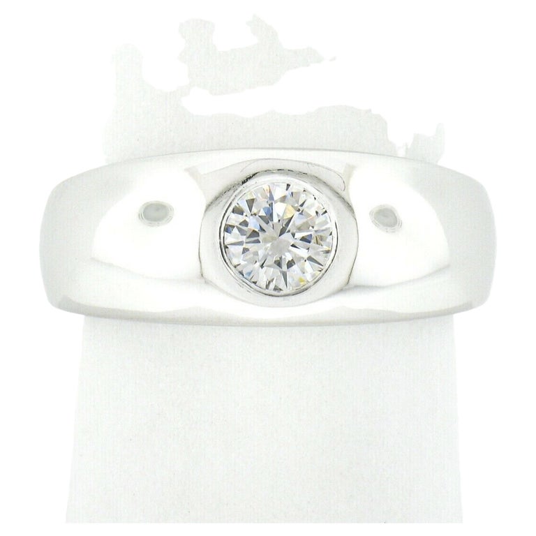 New Men's 18k White Gold 0.50ctw Burnish Set Diamond Solitaire Dome