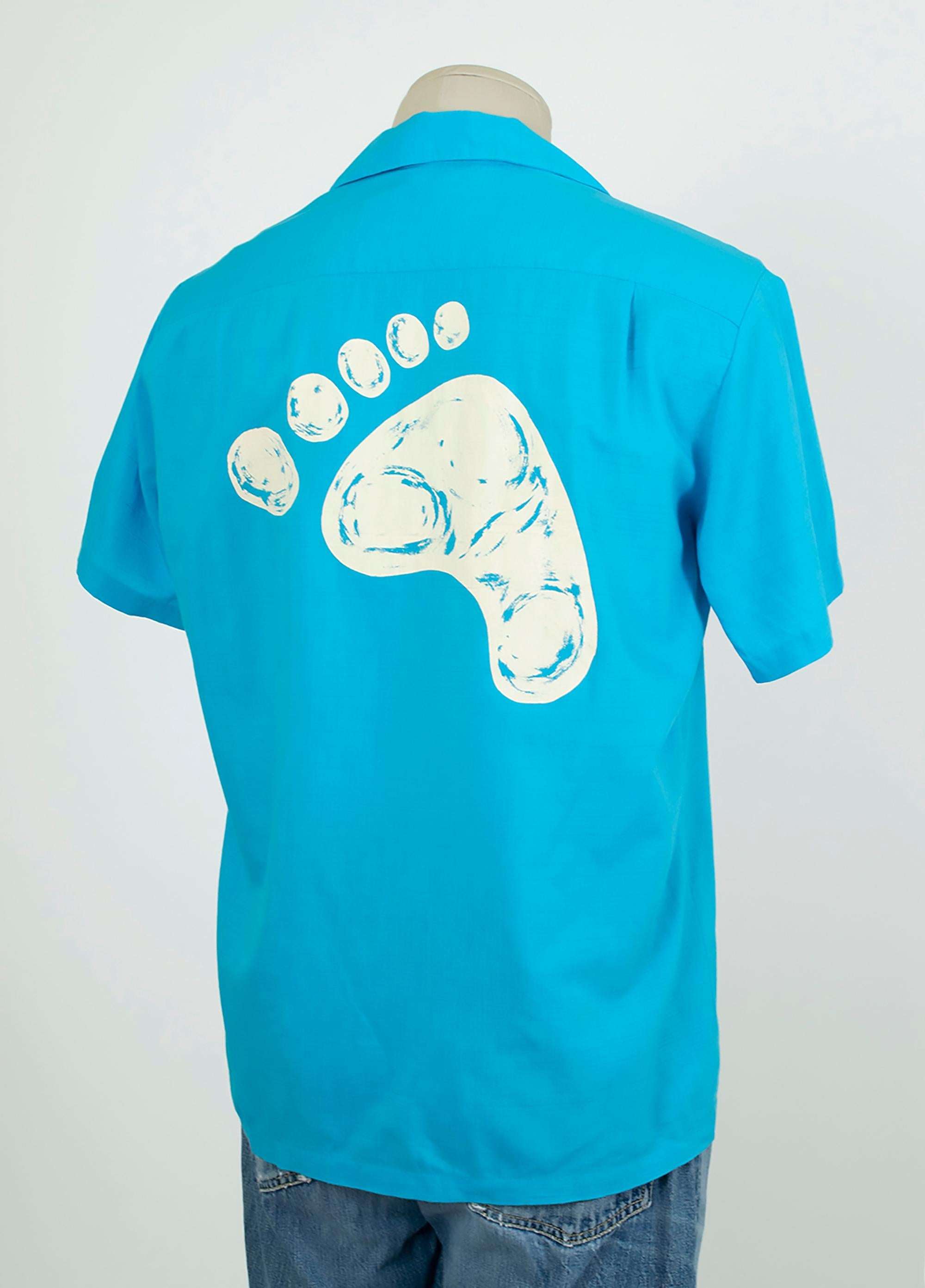 iolani clothing