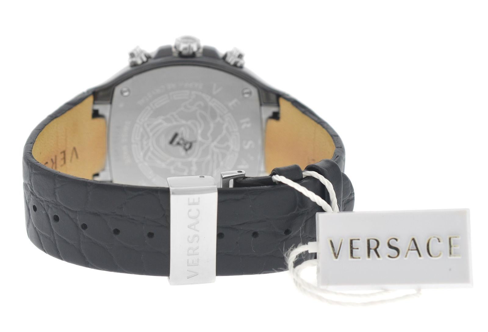 Men's New Men’s Versace DV One Steel Ceramic Chrono Quartz Watch For Sale