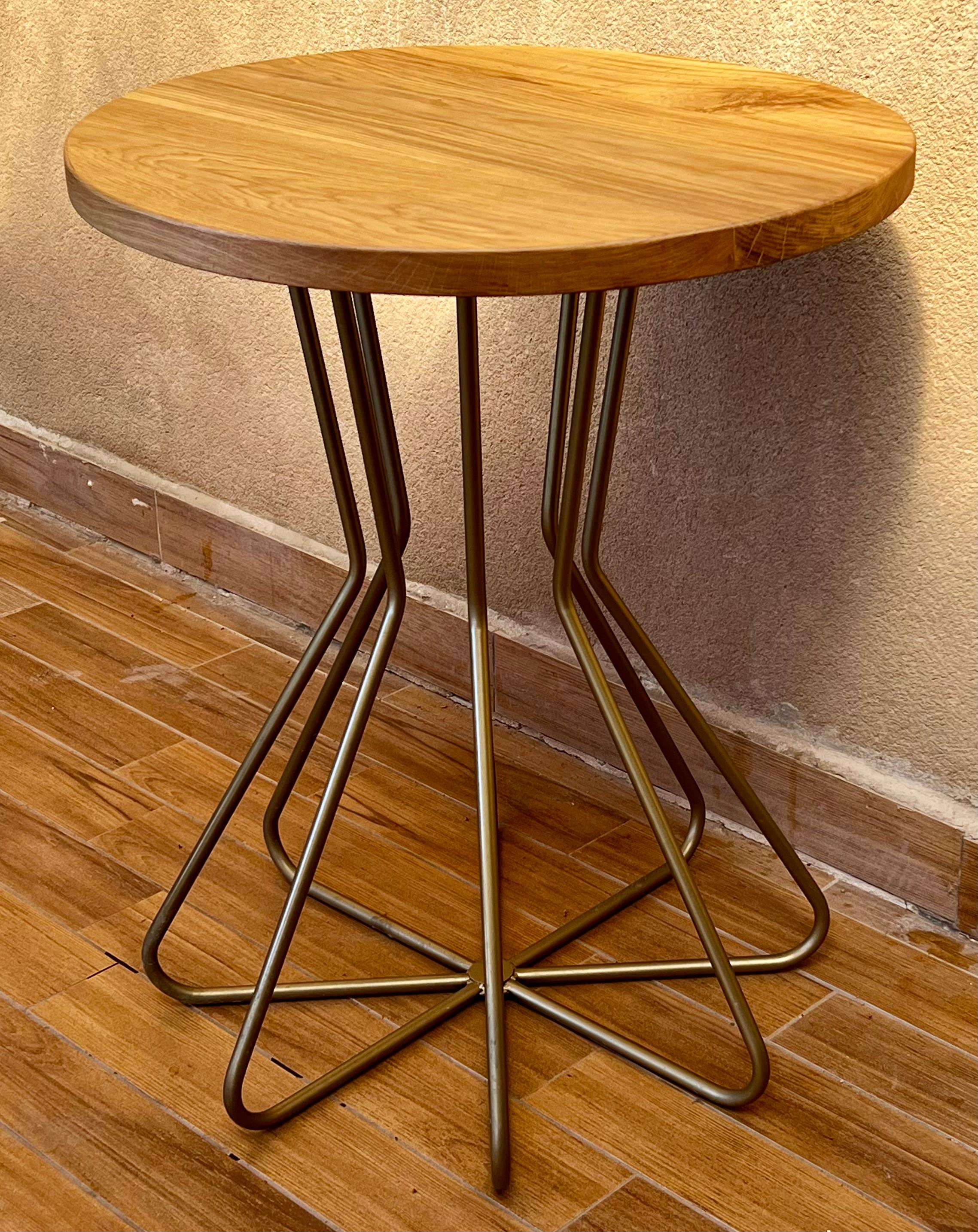 Contemporary New Metal Fleur Side Table with Wood Top, Indoor and Outdoor For Sale