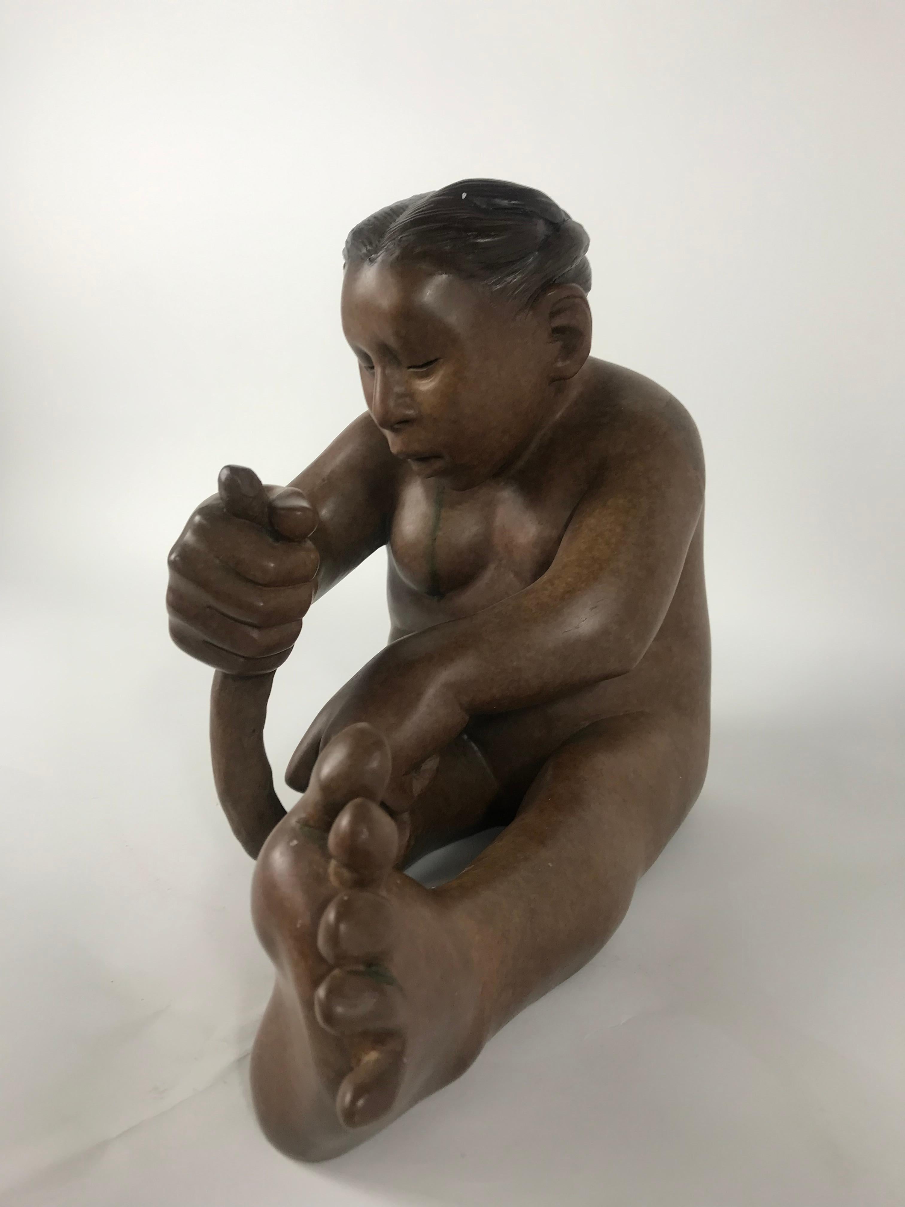 Bronze-Skulptur der amerikanischen Ureinwohner von New Mexico von Roxanne Swentzell 2