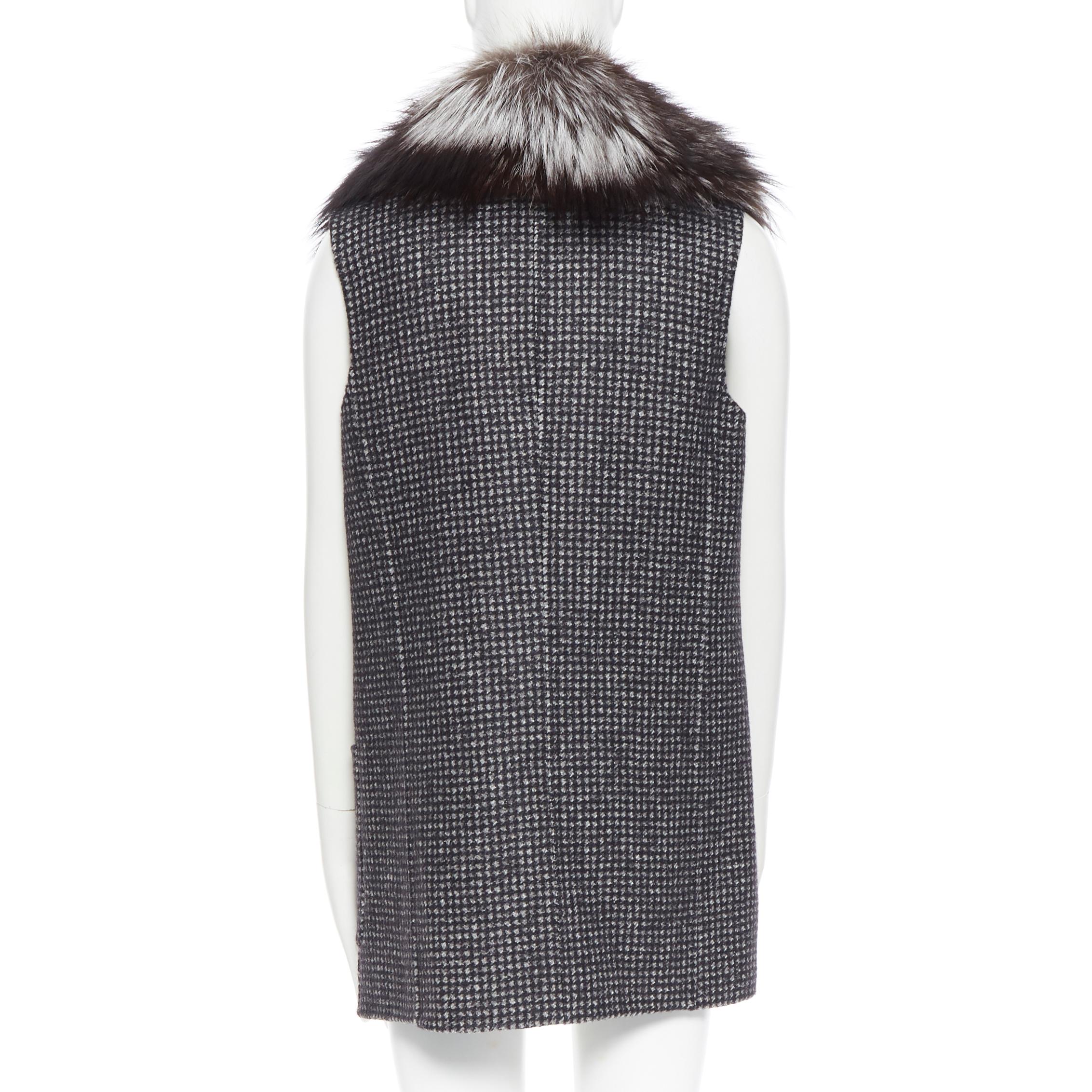 new MICHAEL KORS COLLECTION AW17 fox fur collar grey checked  wool vest US2 XS In New Condition In Hong Kong, NT
