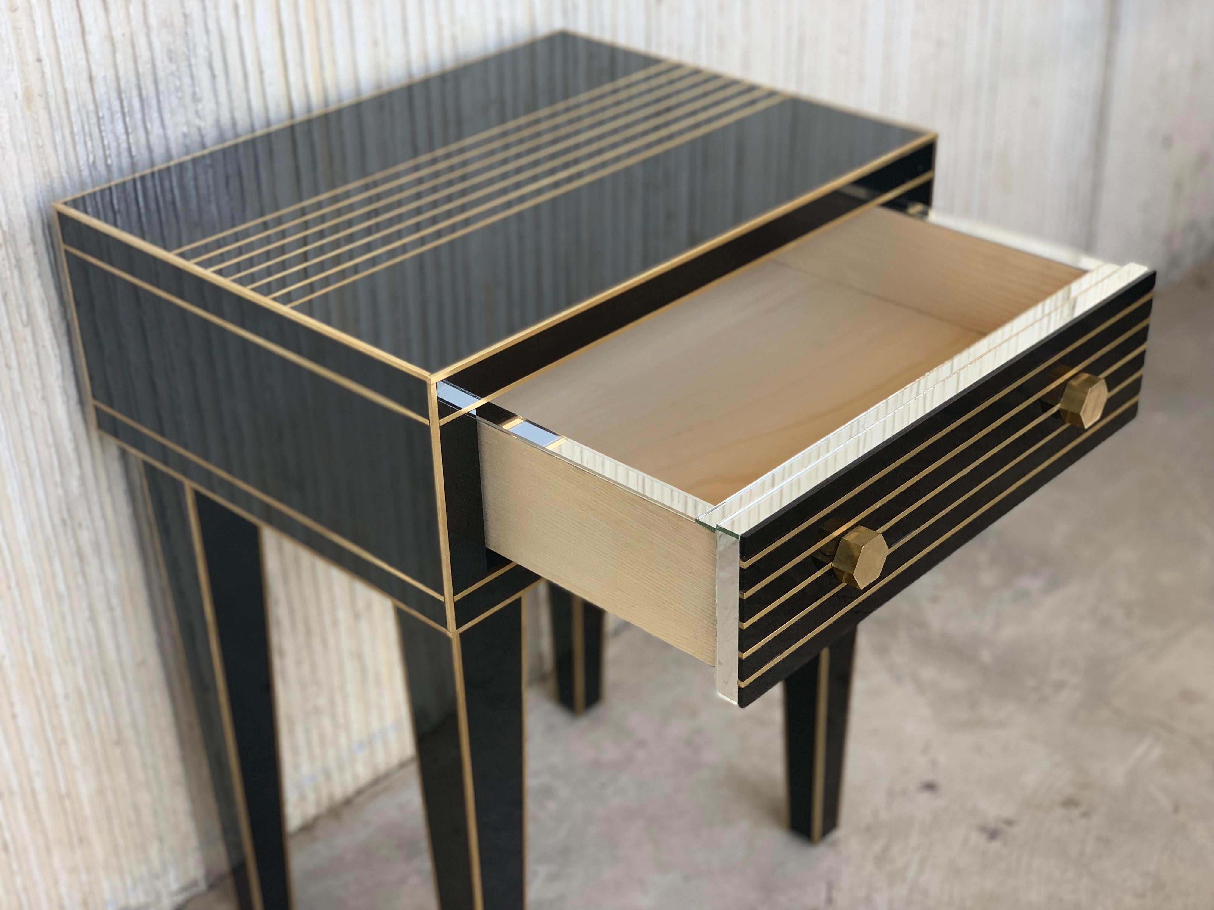 Contemporary New Mirrored Nightstand in Black Mirror and Chrome with One Drawer