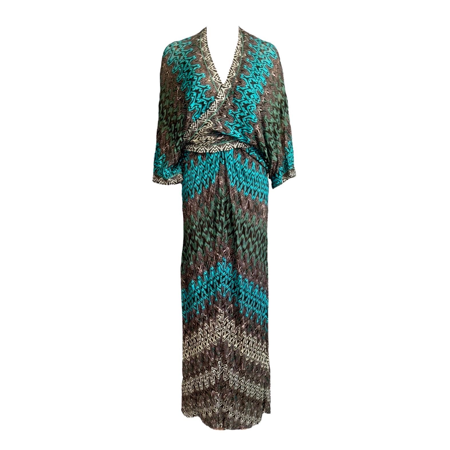 Missoni 2PC Dramatic Robe de soirée et cardigan en maille crochet à col profond 40 en vente 3