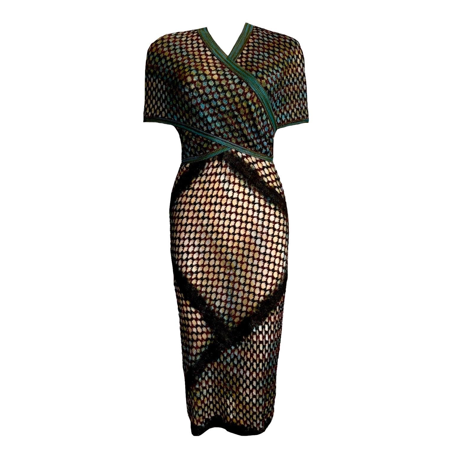 NEW Missoni Dramatic Deep Neck Crochet Knit Evening Dress & Shrug Cardigan 38 In Good Condition For Sale In Switzerland, CH