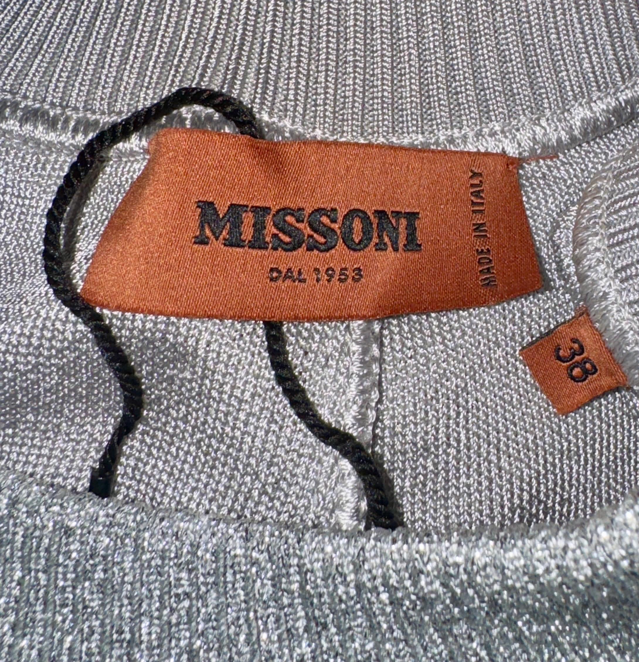 Missoni Pantalon Track Jogger en maille crochet métallique, 38 en vente 1
