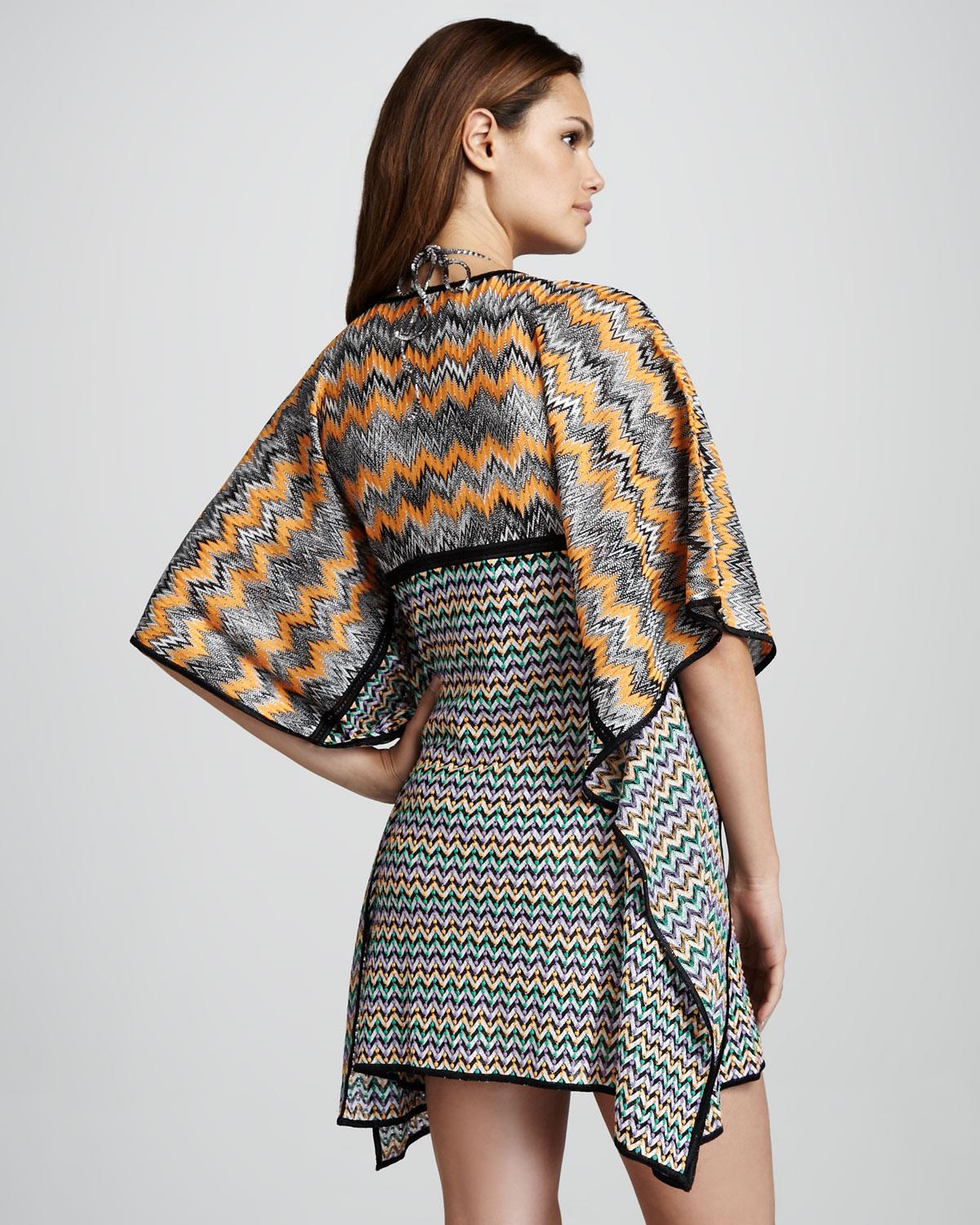 Missoni, mini robe caftan en maille crochetée multicolore, 38 en vente 3