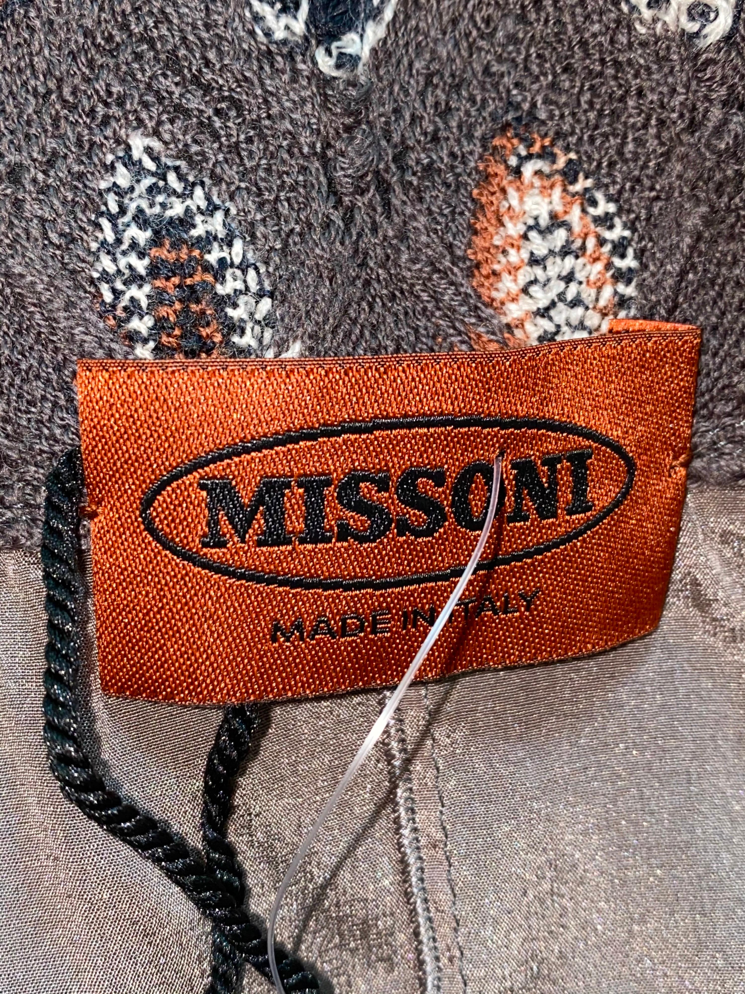 Missoni - Jupe en maille tricotée à chevrons et zigzags, signature au crochet, multicolore, état neuf Pour femmes en vente