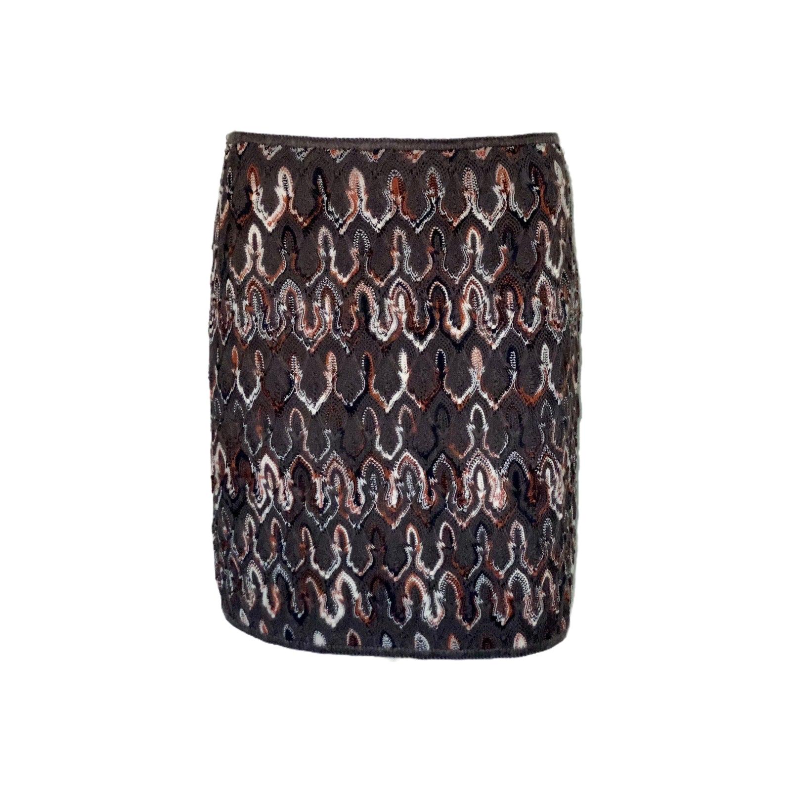 Missoni - Jupe en maille tricotée à chevrons et zigzags, signature au crochet, multicolore, état neuf en vente