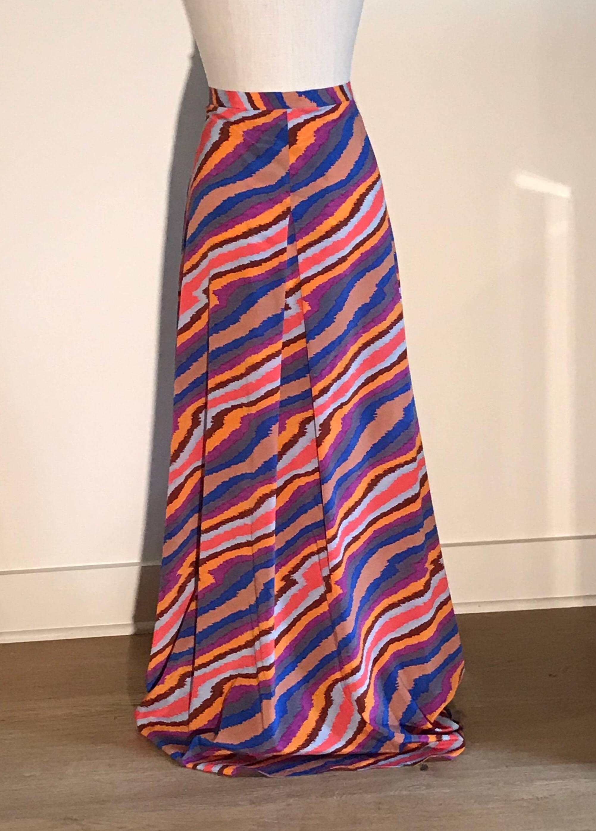 Missoni - Jupe longue en soie légère multicolore à rayures abstraites et à rayures, état neuf Neuf - En vente à San Francisco, CA