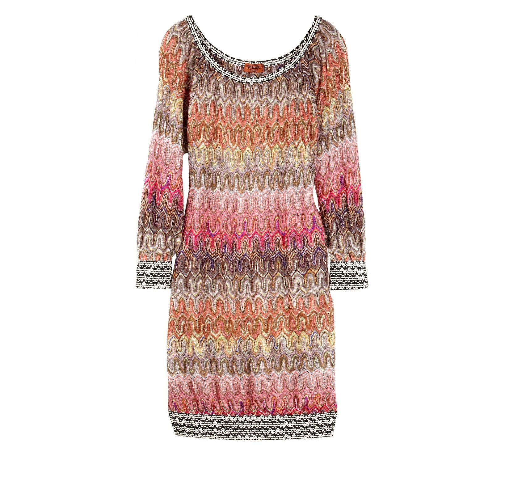 Missoni Main Label 
Beautiful pink shades
Classic MISSONI signature zigzag knit
Simply slips on
Bateau neck
Batwing / Dolman half-length sleeves
Contrast trim
Elasticated neck and hem
Due to the elasticated hem, the dress can be worn in various