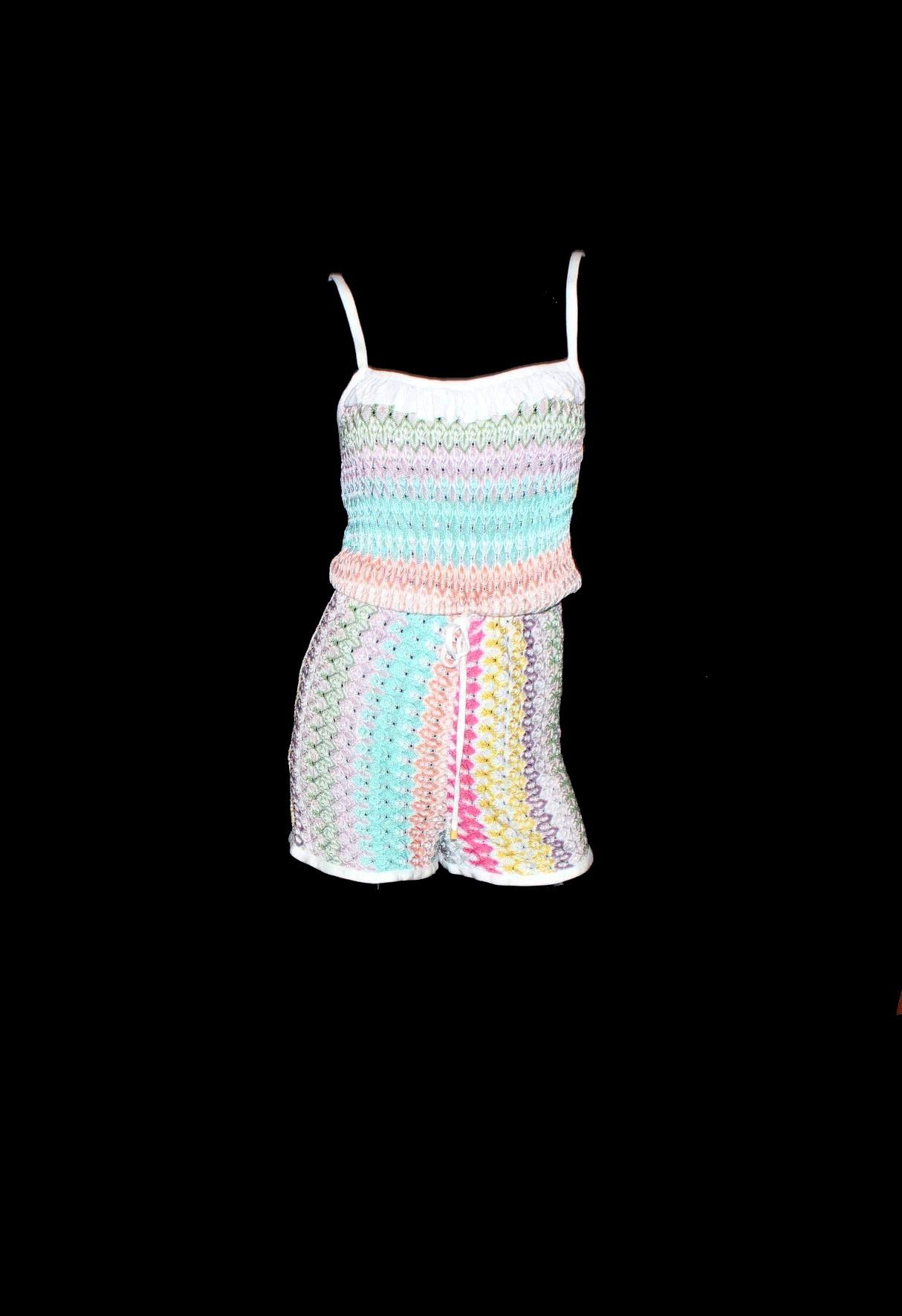 
Classic MISSONI signature zigzag crochet knit
Stunning colors!
Beautiful ruched detail
Simply slips on
Dry Clean only
Made in Italy
Size 40


Please refer to mannequin pictures for style reference only