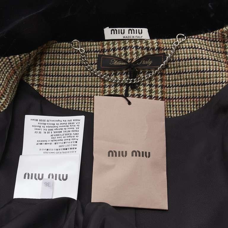 new MIU MIU 2019 Runway virgin wool herringbone double breasted coat IT36 XS For Sale 6