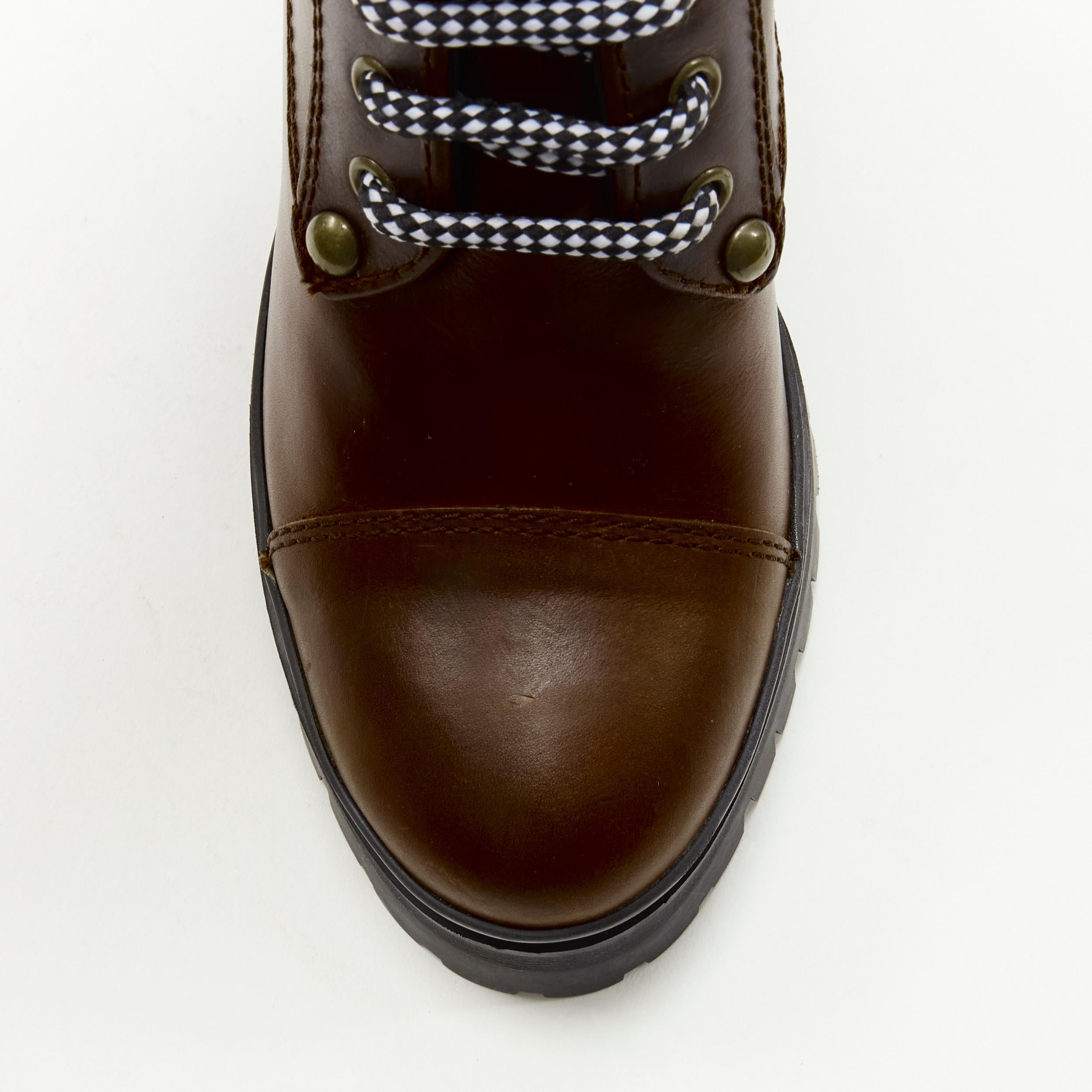 new MIU MIU 2019 Vintage brushed brown leather block heel Alpine boots EU36.5 For Sale 1