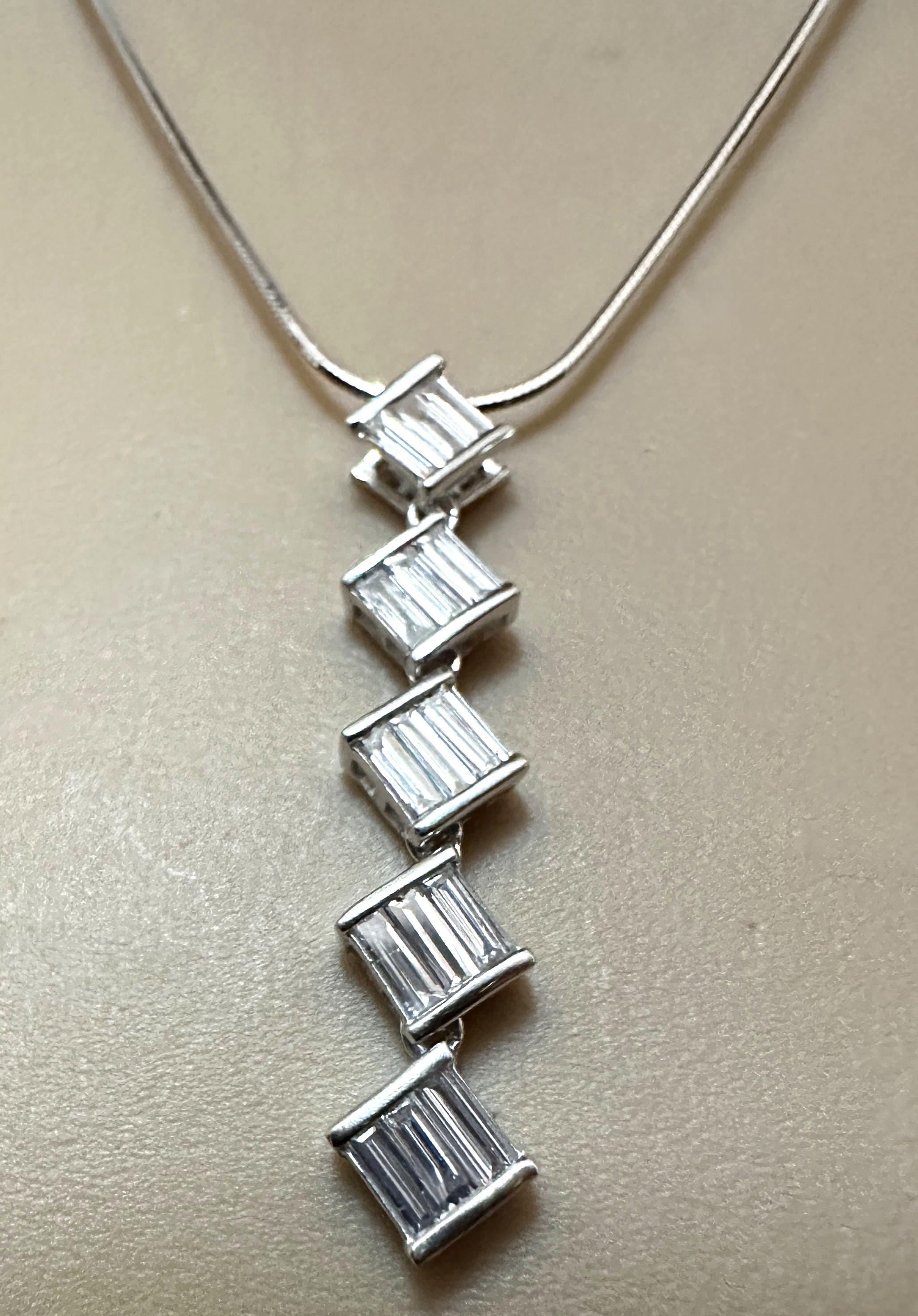 Nuevo Collar Moderno Colgante Lineal Viaje Diamante 1 Quilate Plata de Ley en venta 4