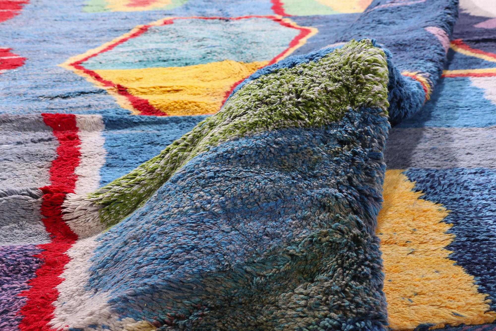 New Modern Abstract Beni Mrirt Berber Moroccan Rug with Expressionist Style In New Condition For Sale In Dallas, TX