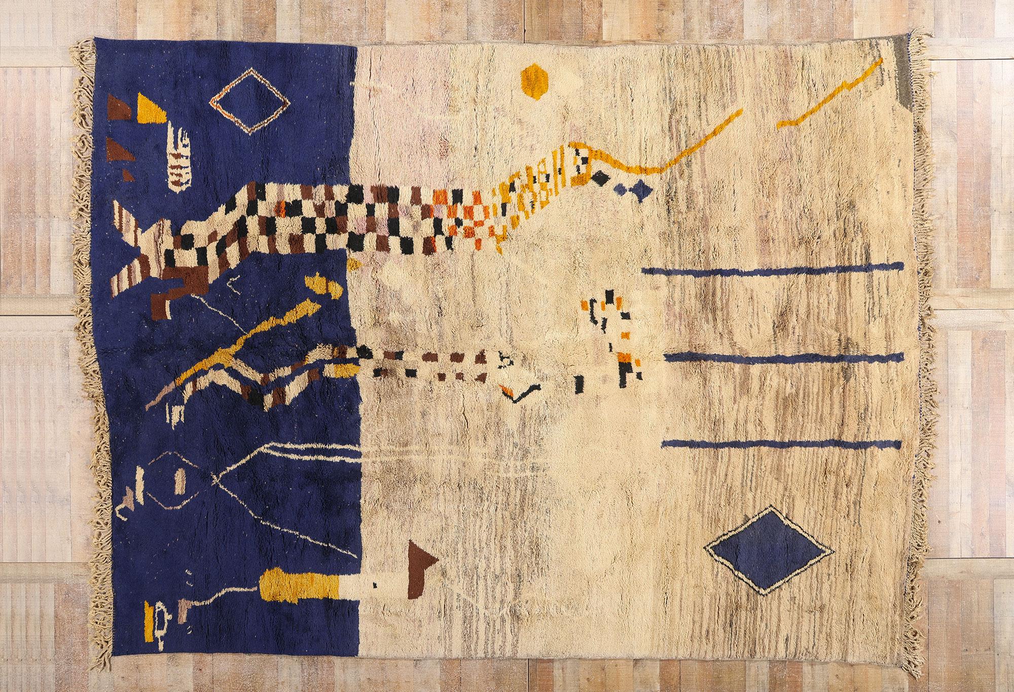 New Modern Abstract Beni Mrirt Moroccan Rug with Expressionist Style For Sale 4