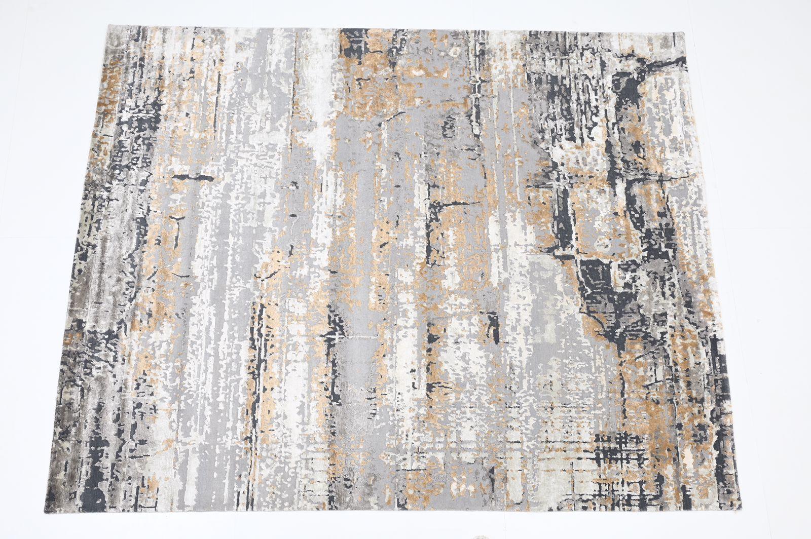 Hand-Knotted New Modern Abstract Design Wool and Silk Rug For Sale