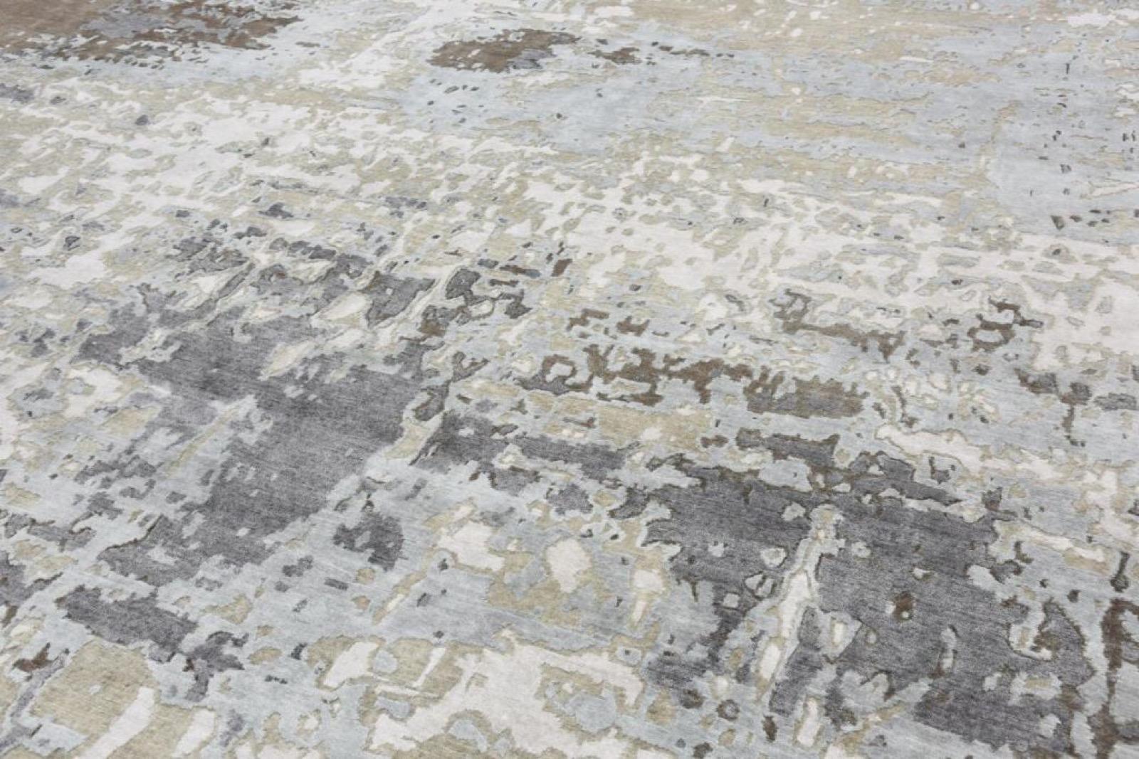 Moderner Teppich aus Wolle und Seide mit abstraktem Design der Moderne im Zustand „Neu“ im Angebot in Saint Ouen, FR