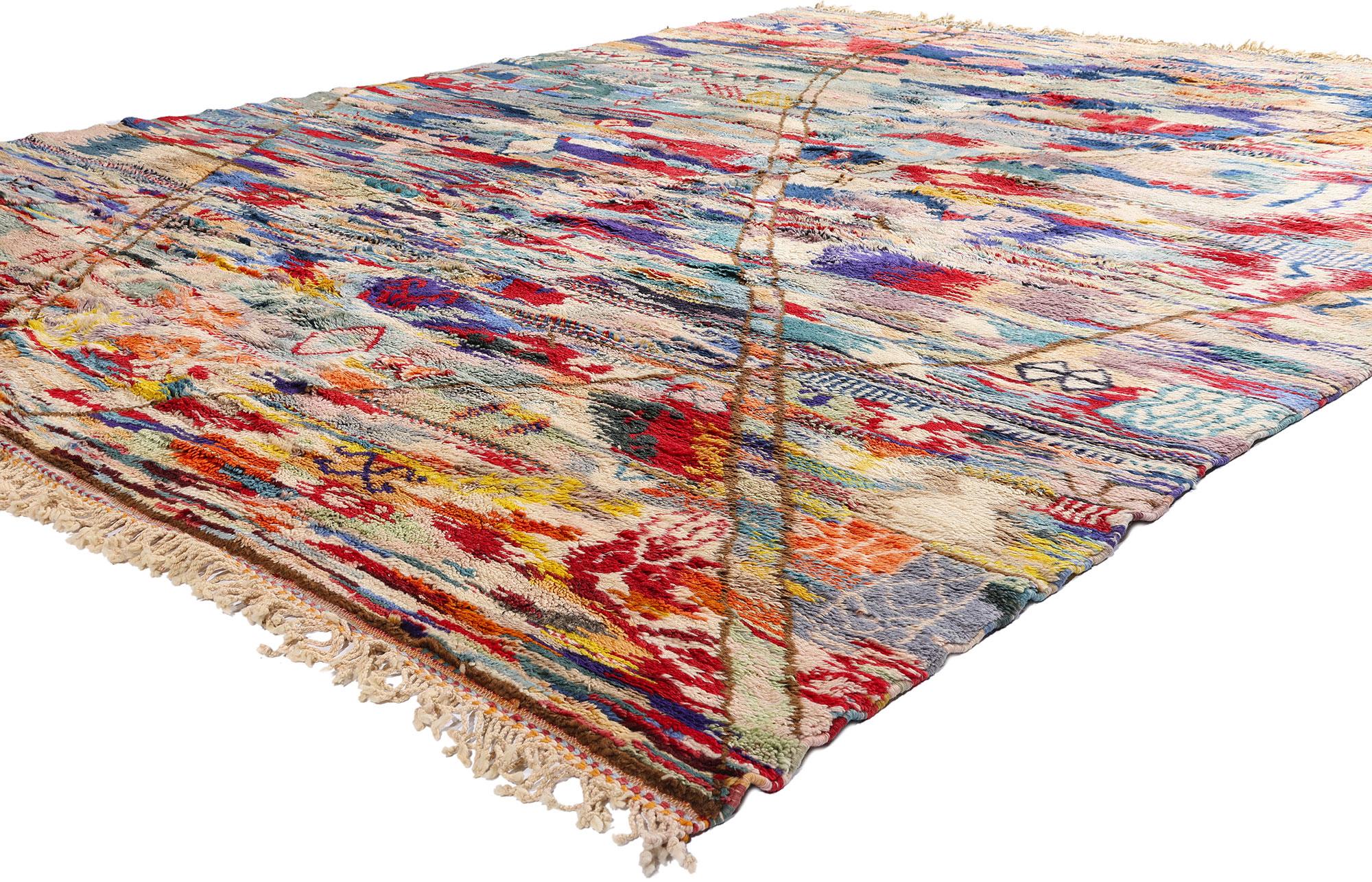 21155 Nueva Alfombra Bereber Marroquí Contemporánea de Estilo Expresionista Abstracto 10'05 x 13'02. Esta alfombra bereber marroquí contemporánea de lana anudada a mano, con su atrevido diseño expresivo, sus increíbles detalles y su textura, es una