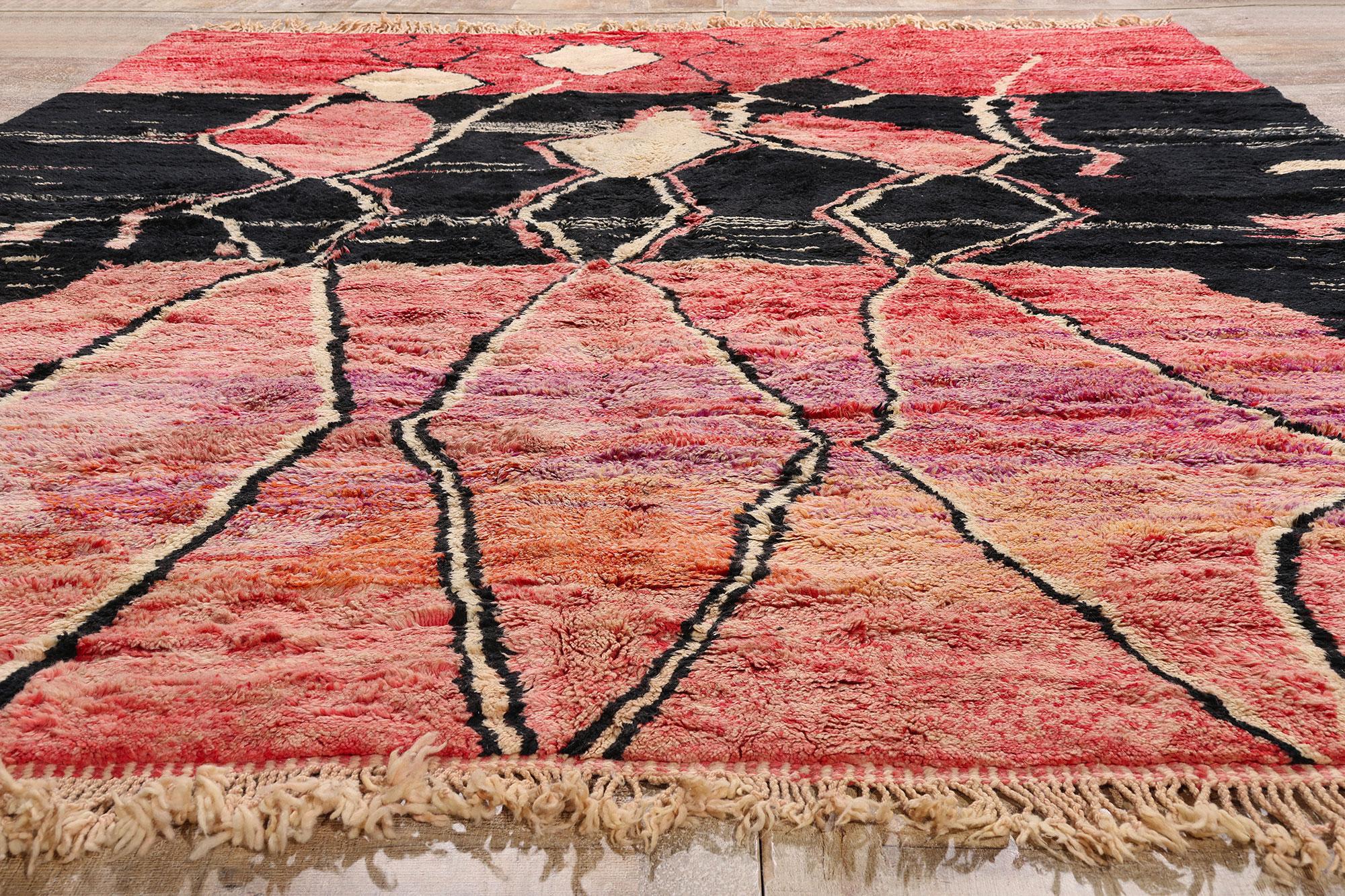 Nouveau tapis berbère marocain contemporain de style tribal en vente 6