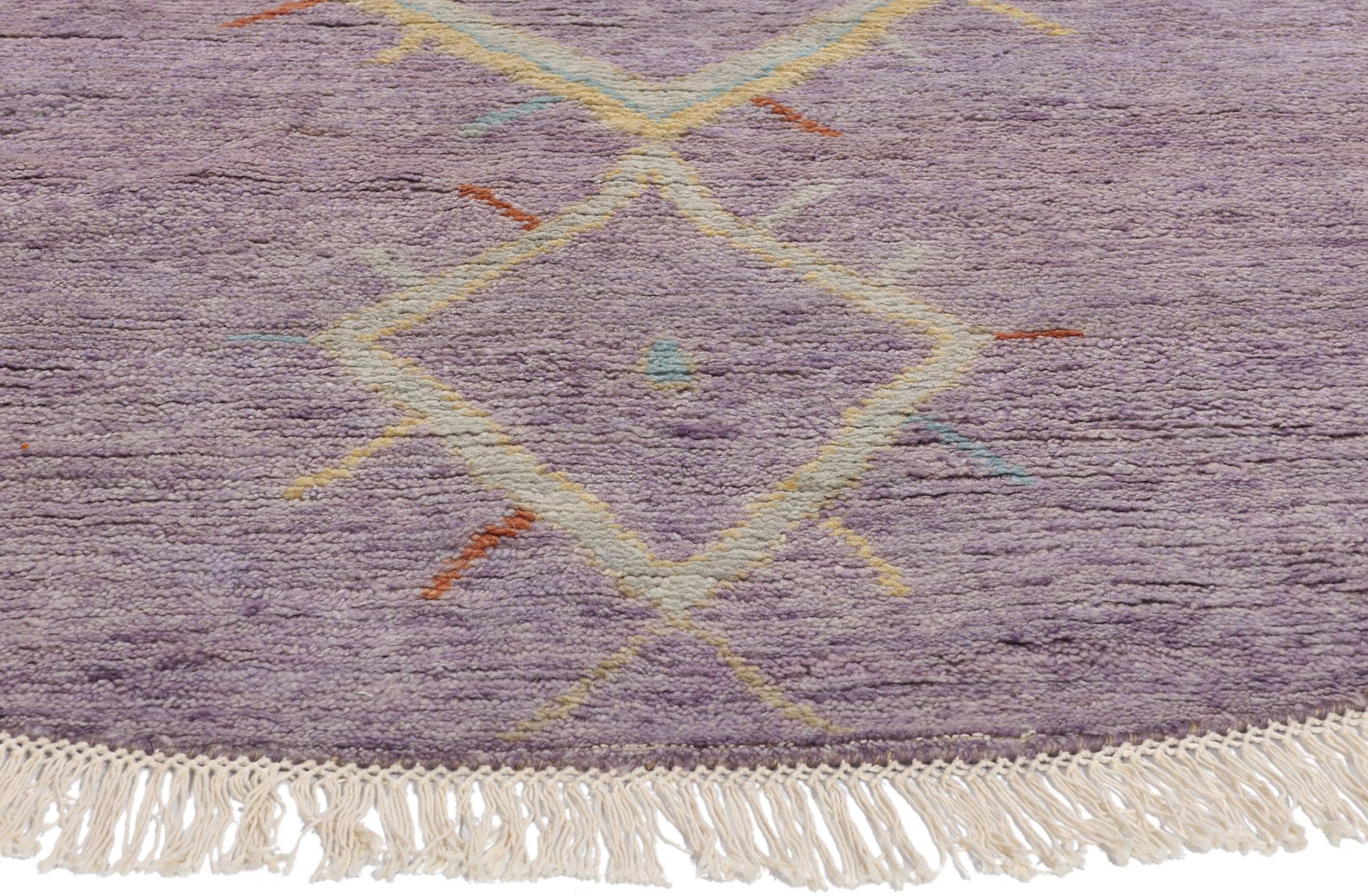 Indian New Modern Boho Amethyst Mirage Round Moroccan Rug, 07'11 x 07'10 For Sale