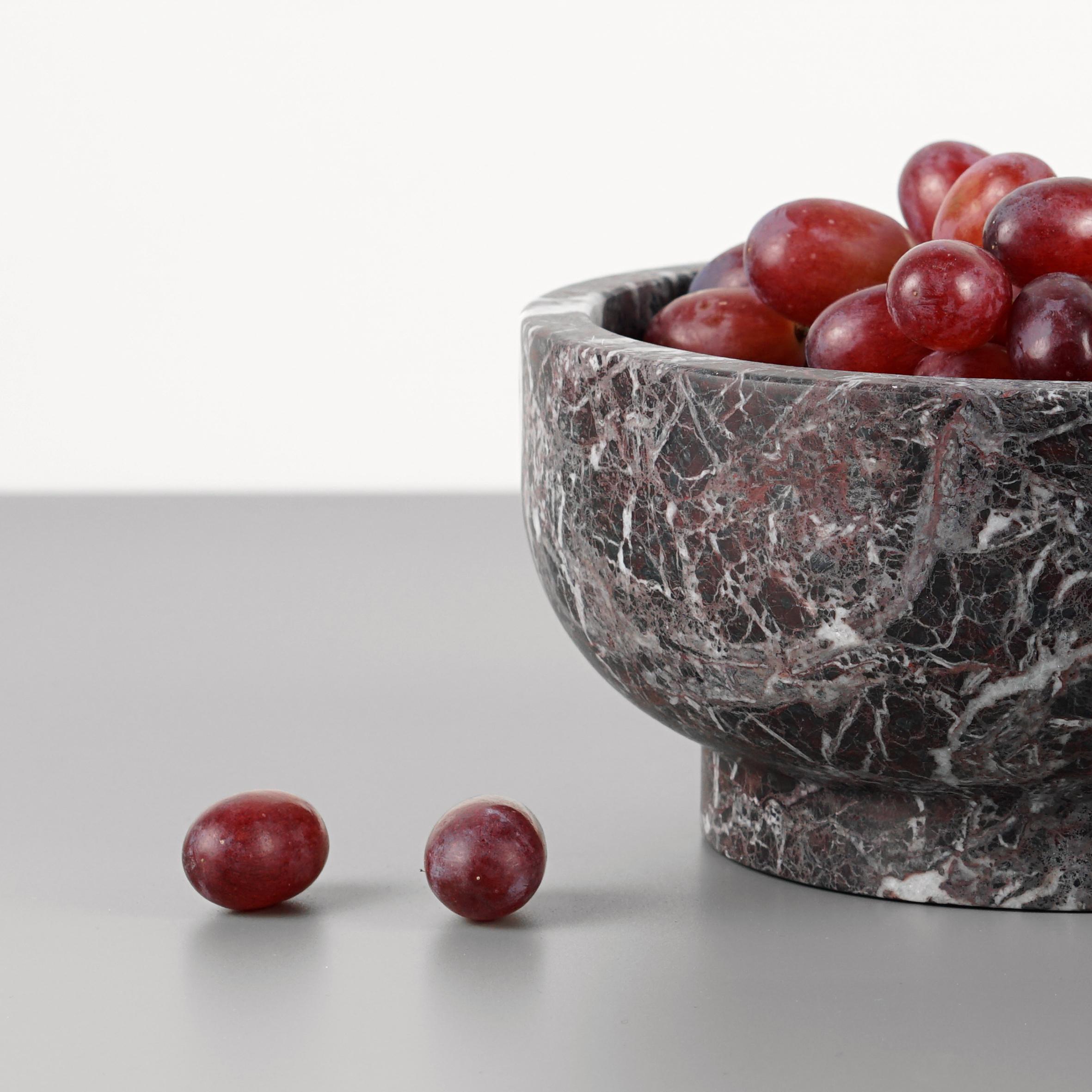 Nuevo Cuenco Moderno en Mármol Rojo Levanto creador Cristoforo Trapani Stock Italiano en venta
