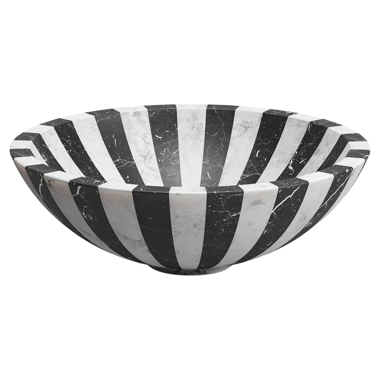 New Modern Bowl in White and Black Marble, Designer Jacopo Simonetti For Sale